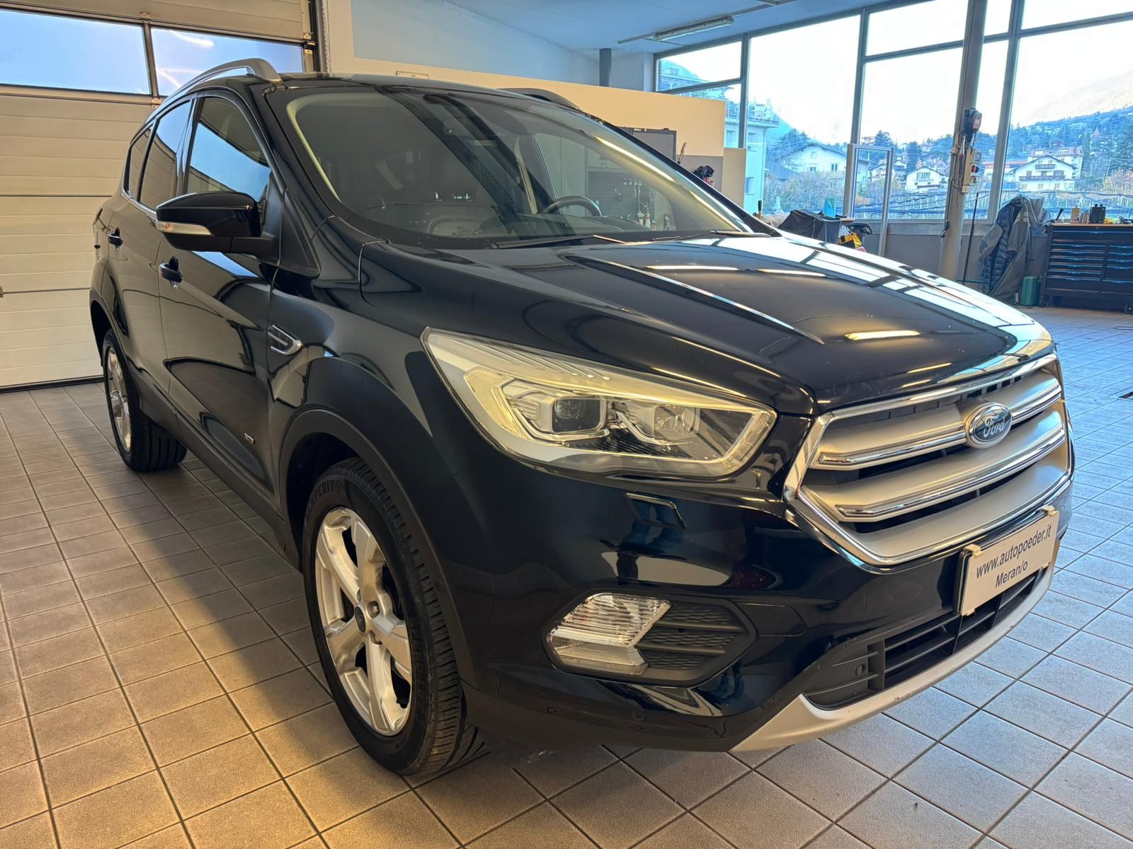 ford kuga alt schwarz automatik (2)