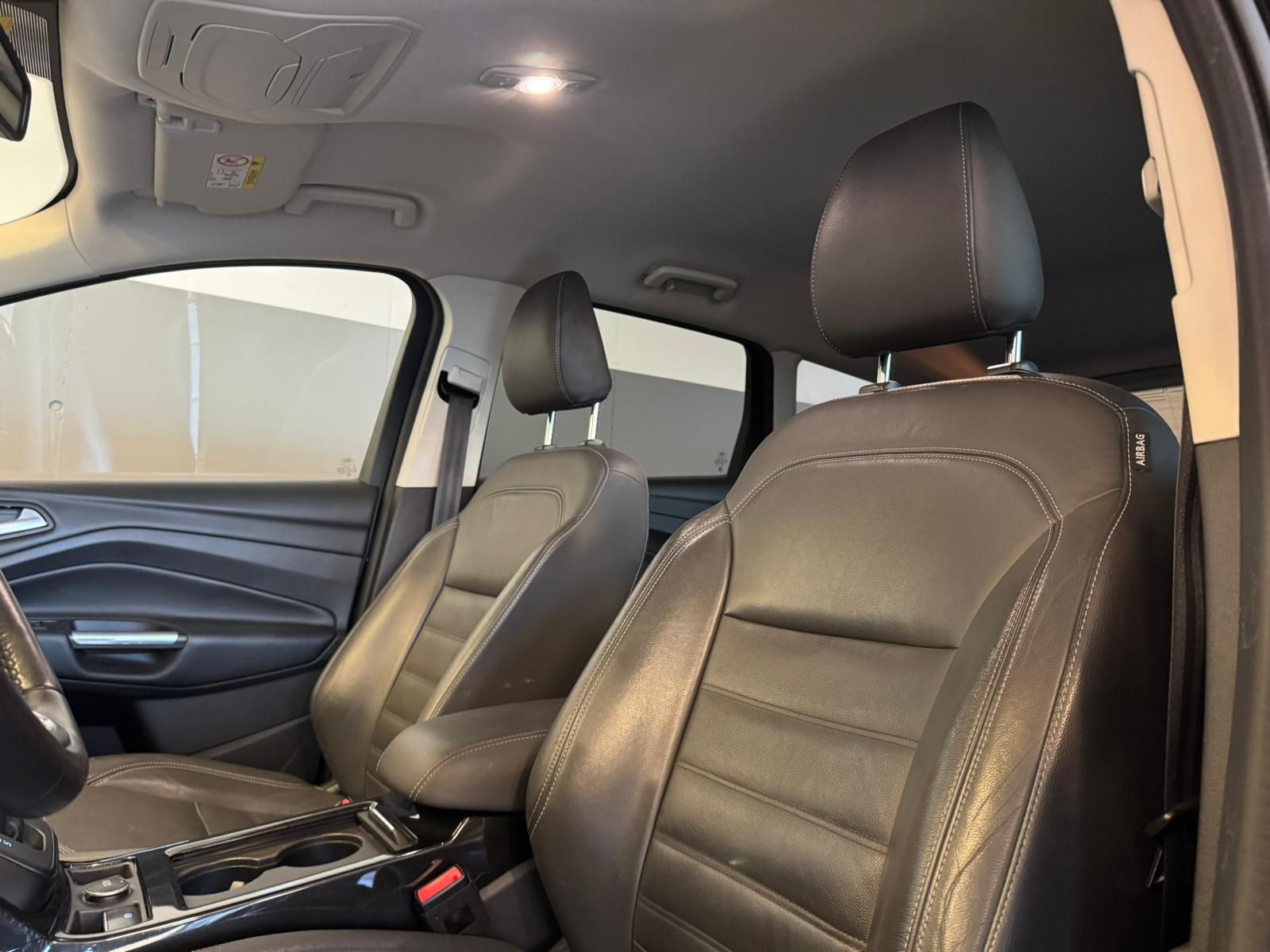 ford kuga alt schwarz automatik (9)