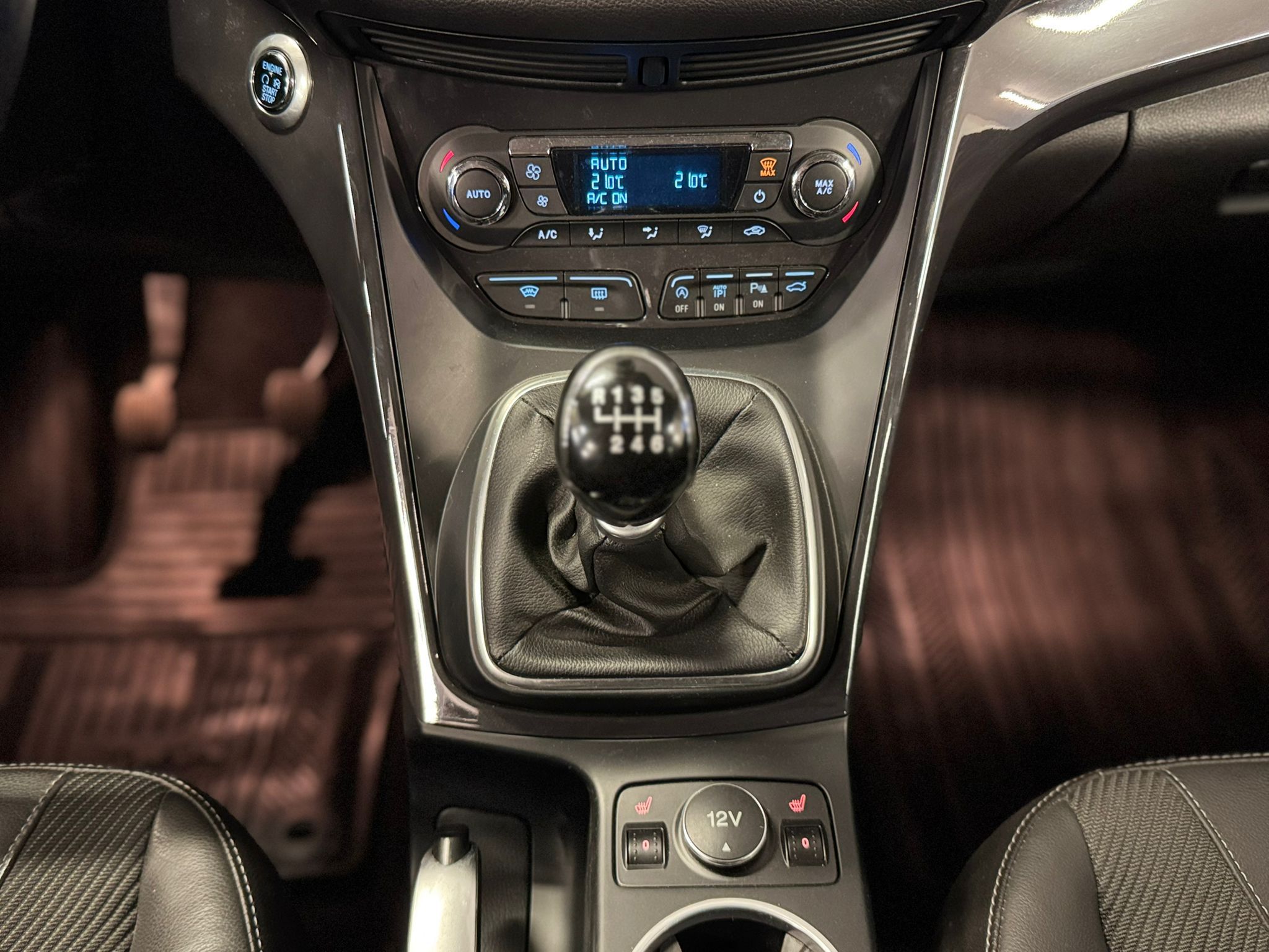 Ford Kuga baujahr 2015 2.0tdci (13)