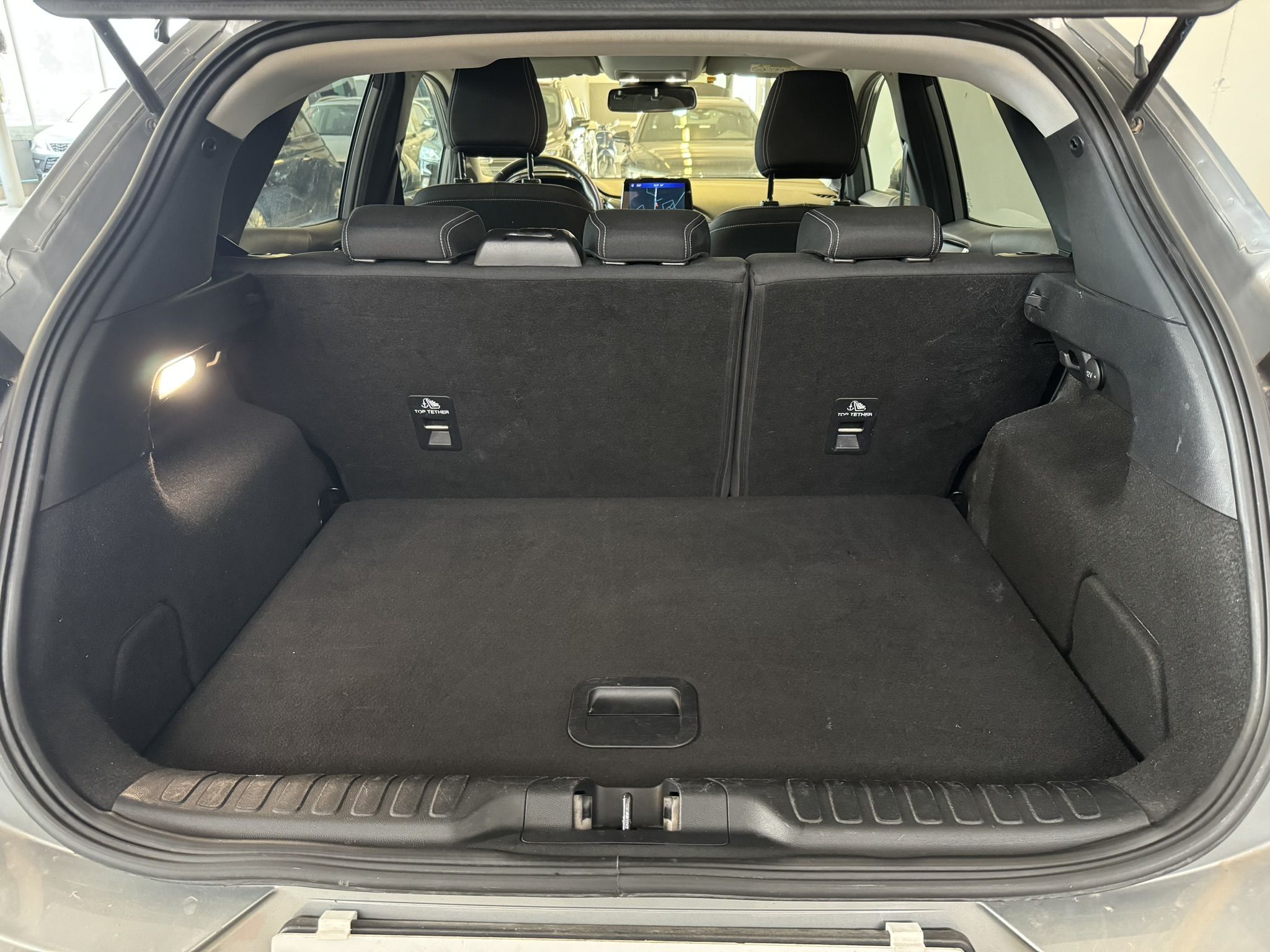 Ford Puma 1.0 Hellgrau (16)