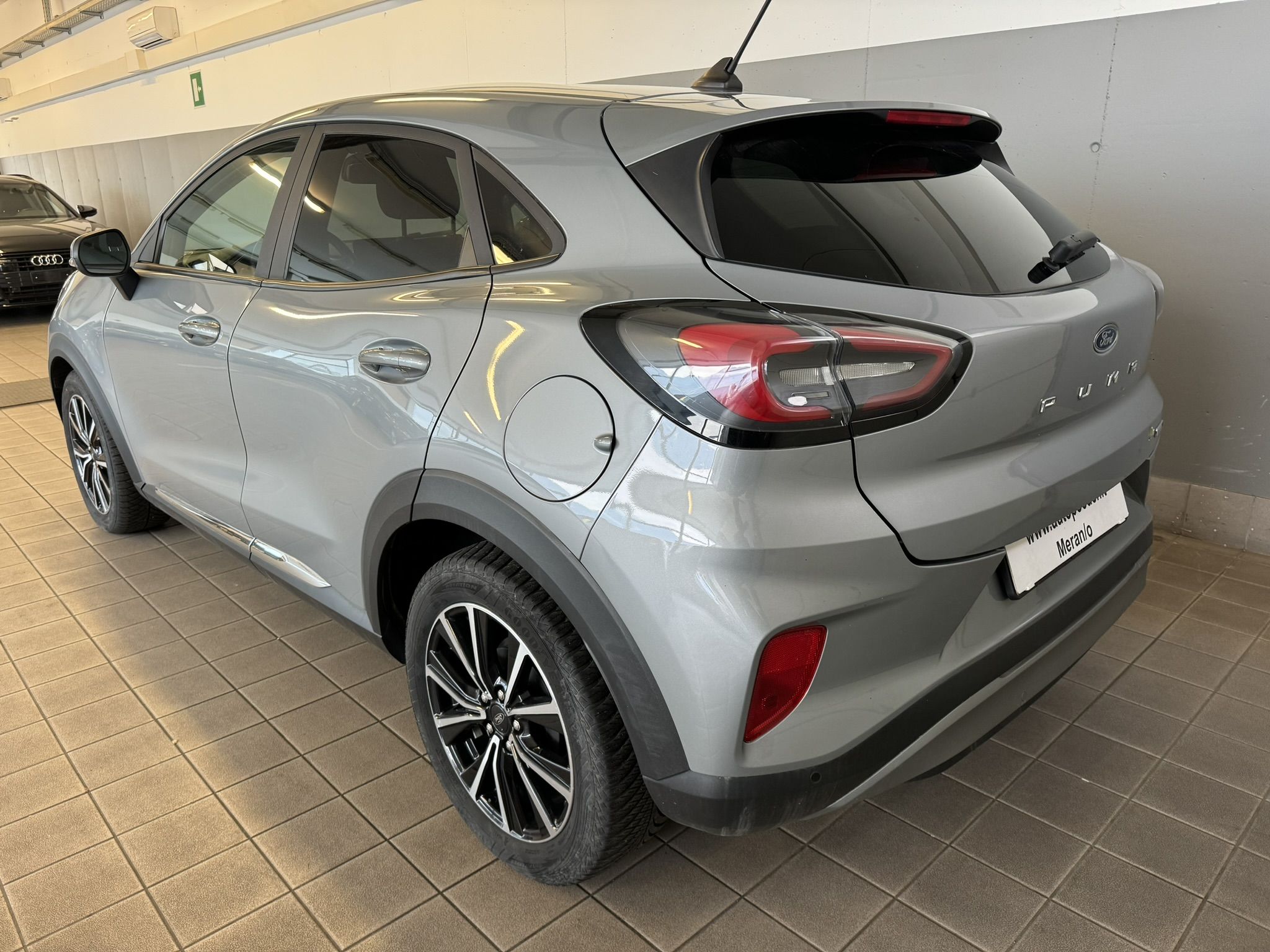 Ford Puma 1.0 Hellgrau (4)