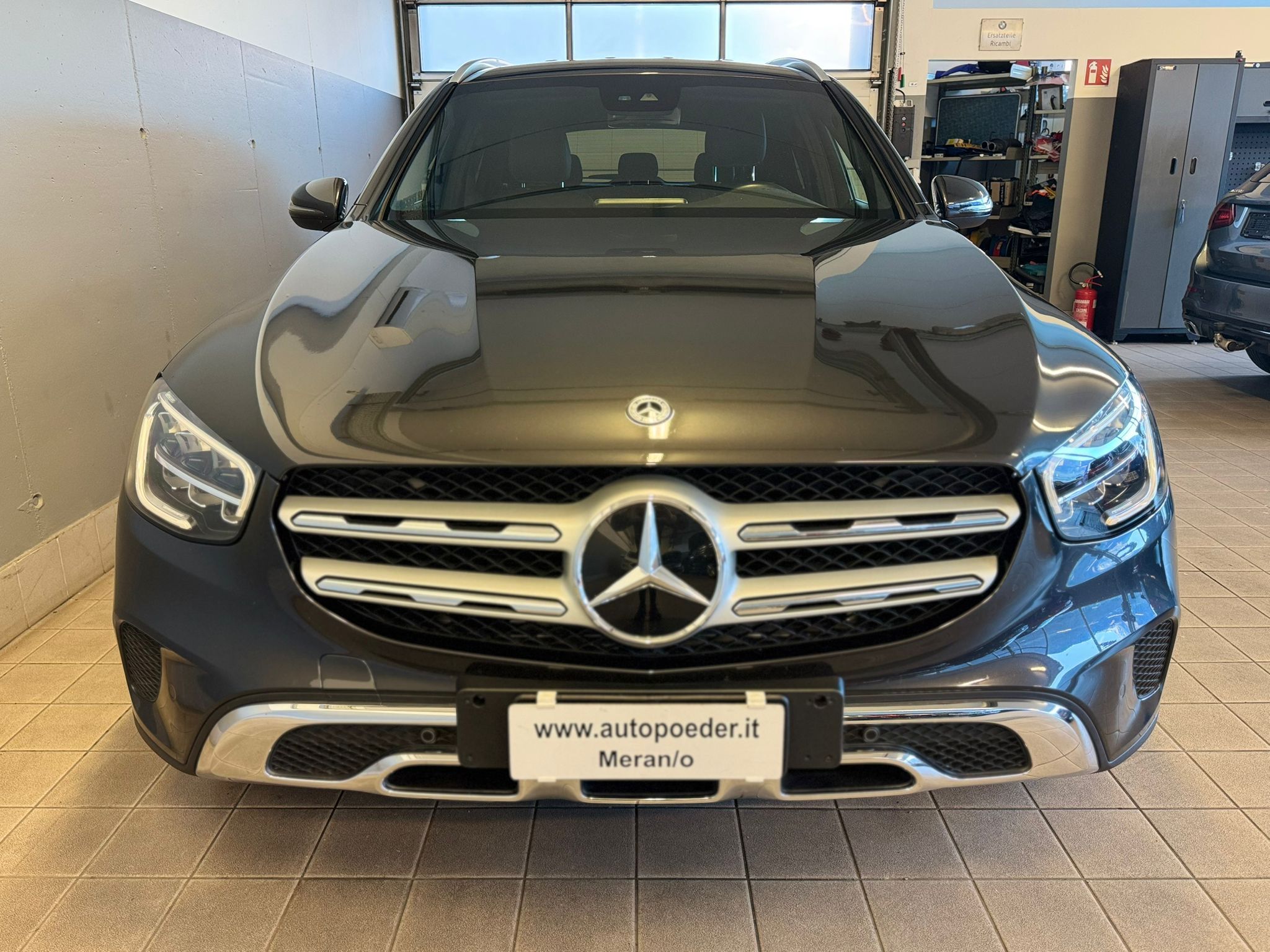 GLC 220D Neues model Schwarz grau (6)