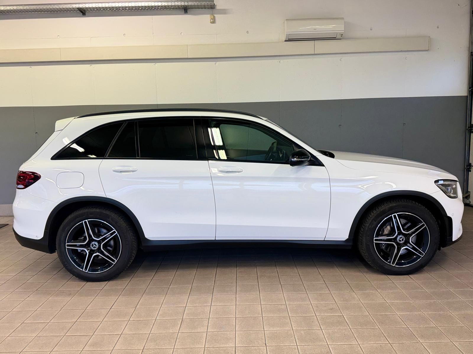 GLC 300D Weiss (6,1)