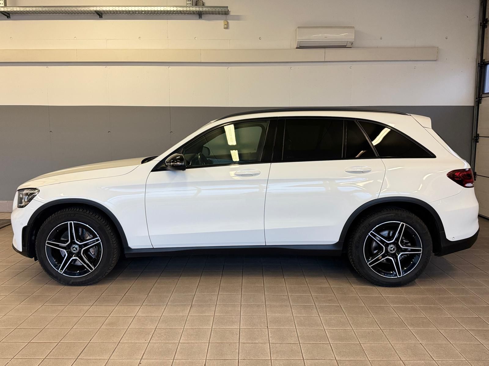 GLC 300D Weiss (6,2)