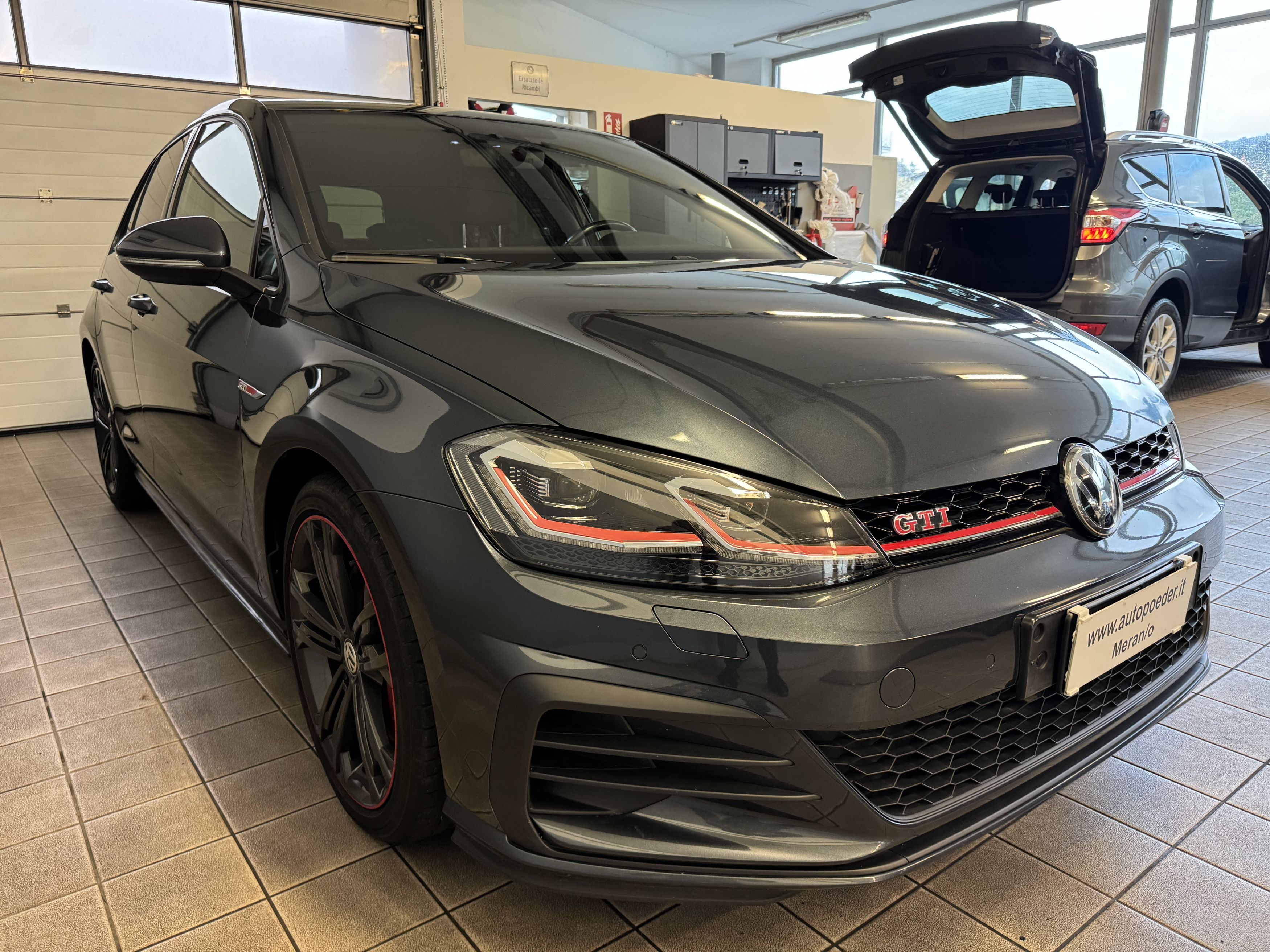 Golf 7 Gti Performance (2)