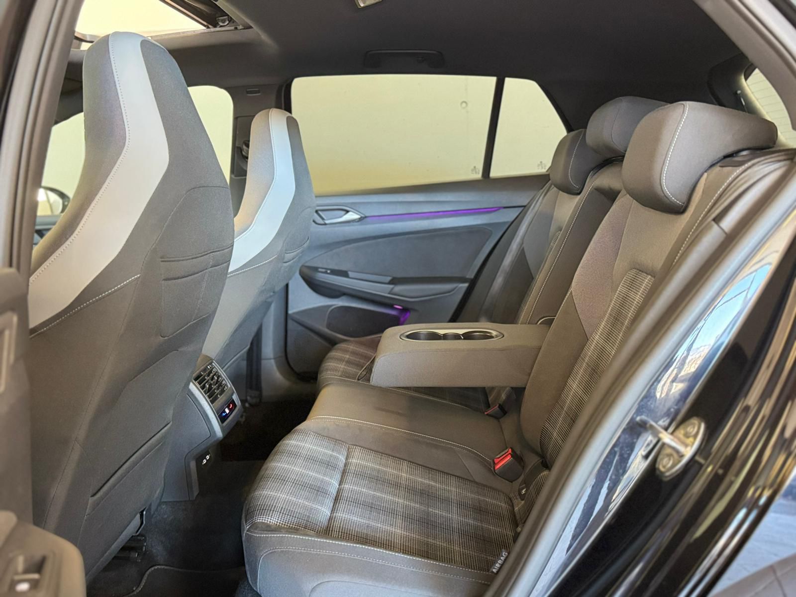 Golf GTD Shwarz (11)