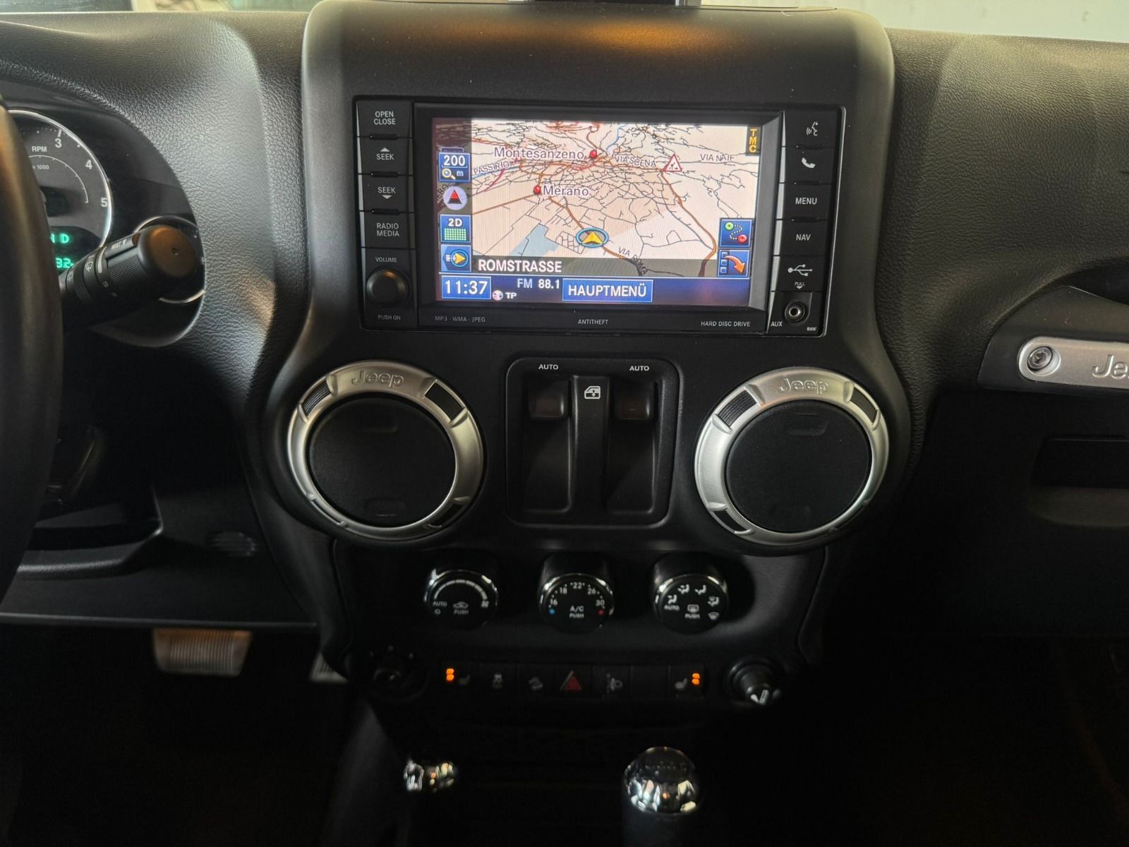 jeep 11