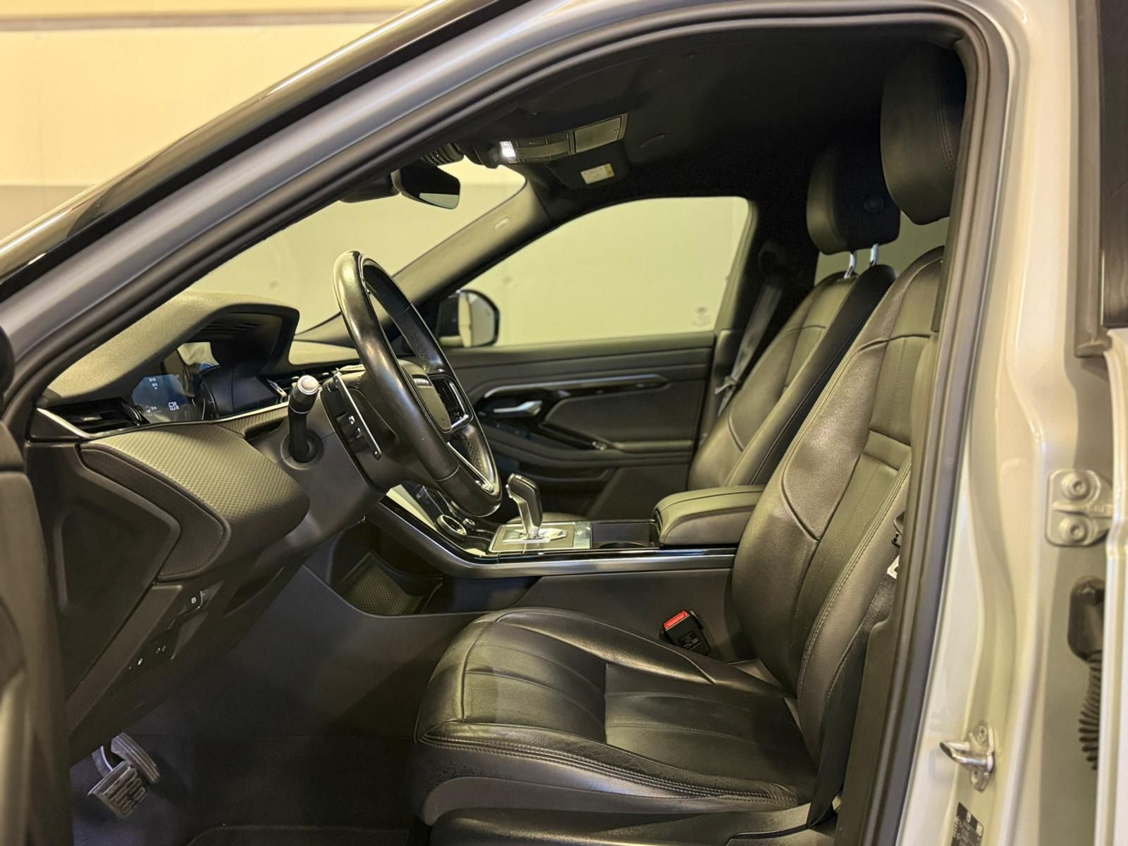 Land Rover Range Rover Evoque (10)