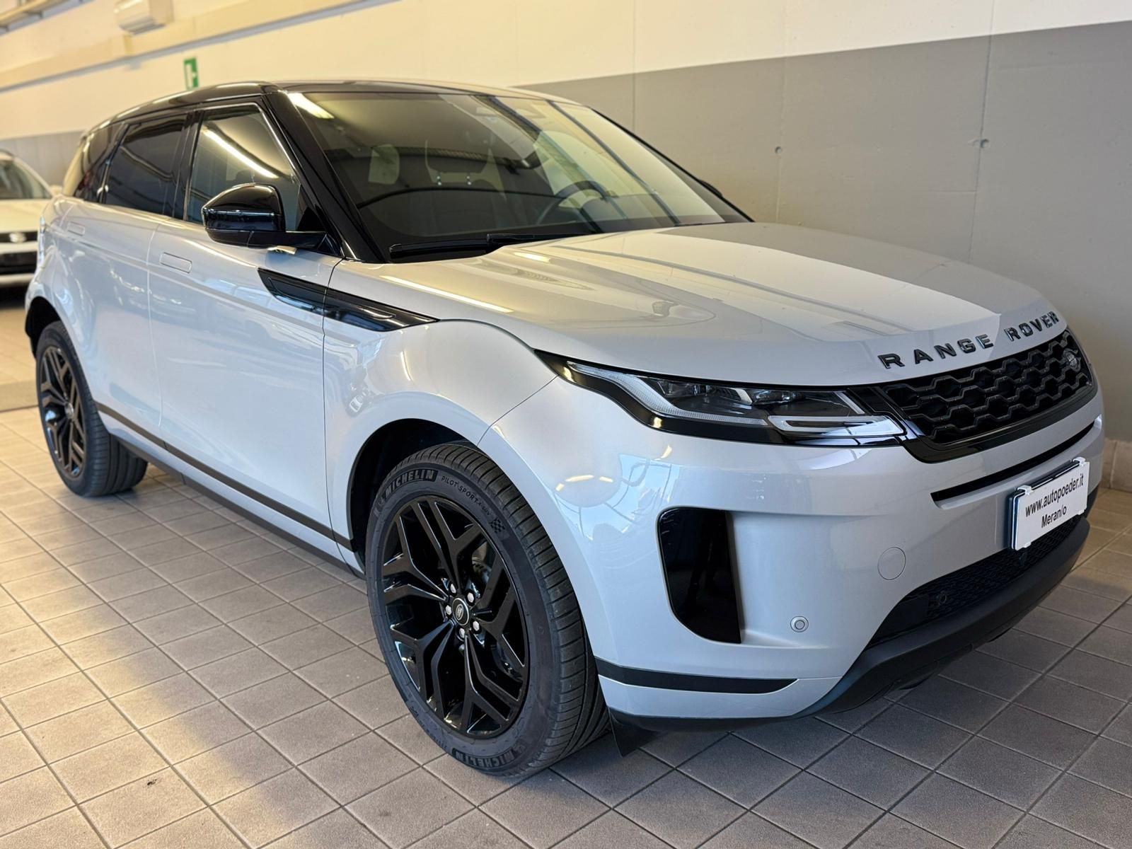 Land Rover Range Rover Evoque (1,5)