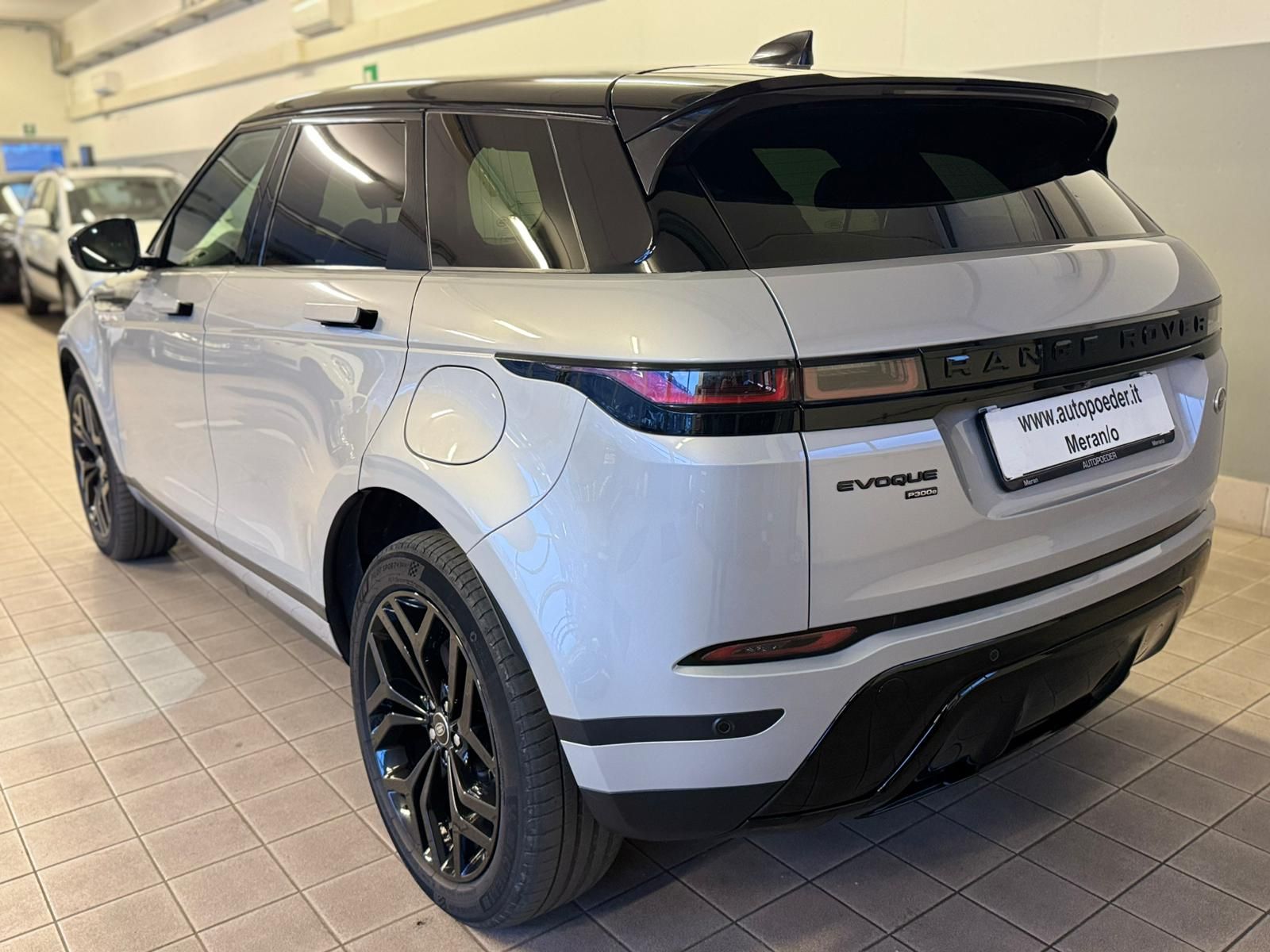 Land Rover Range Rover Evoque (2)