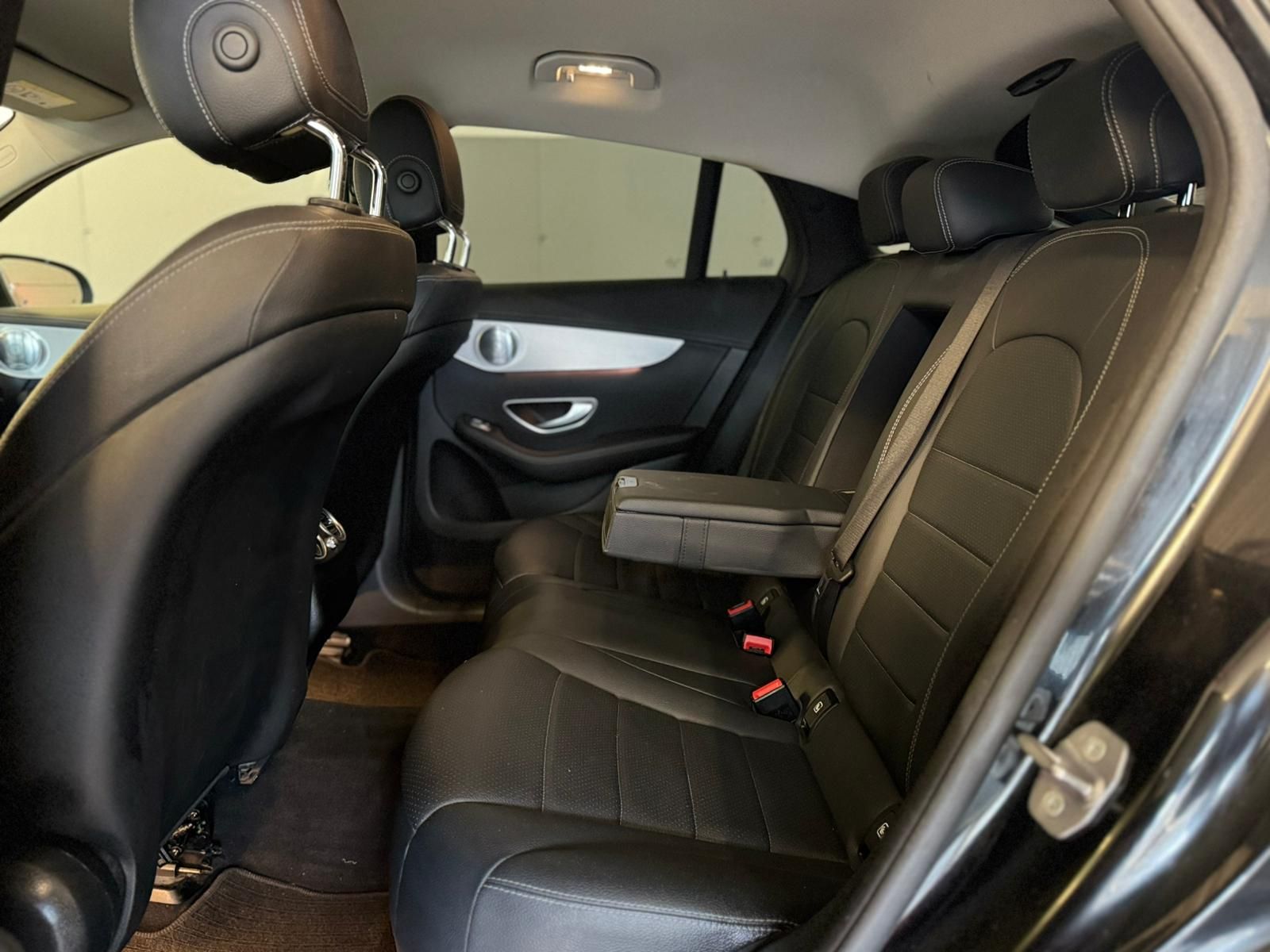 Mercedes Benz GLC Coupe 3 (11)