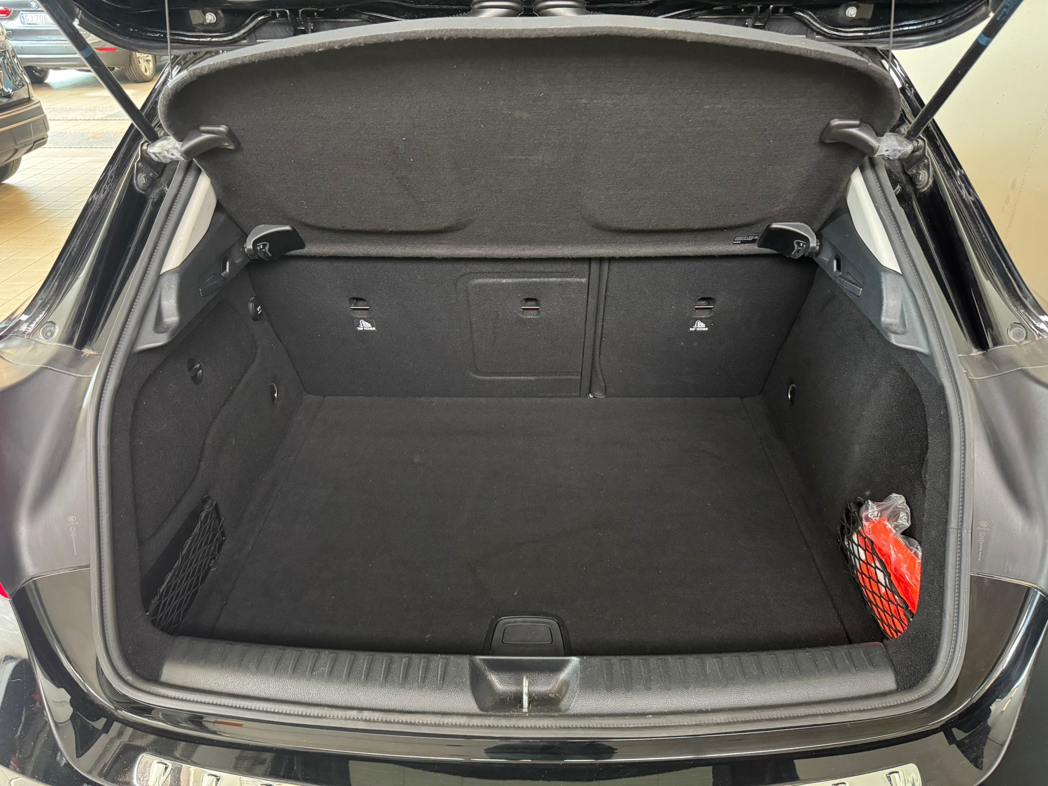 Mercedes GLA 220 Schwarz (15)
