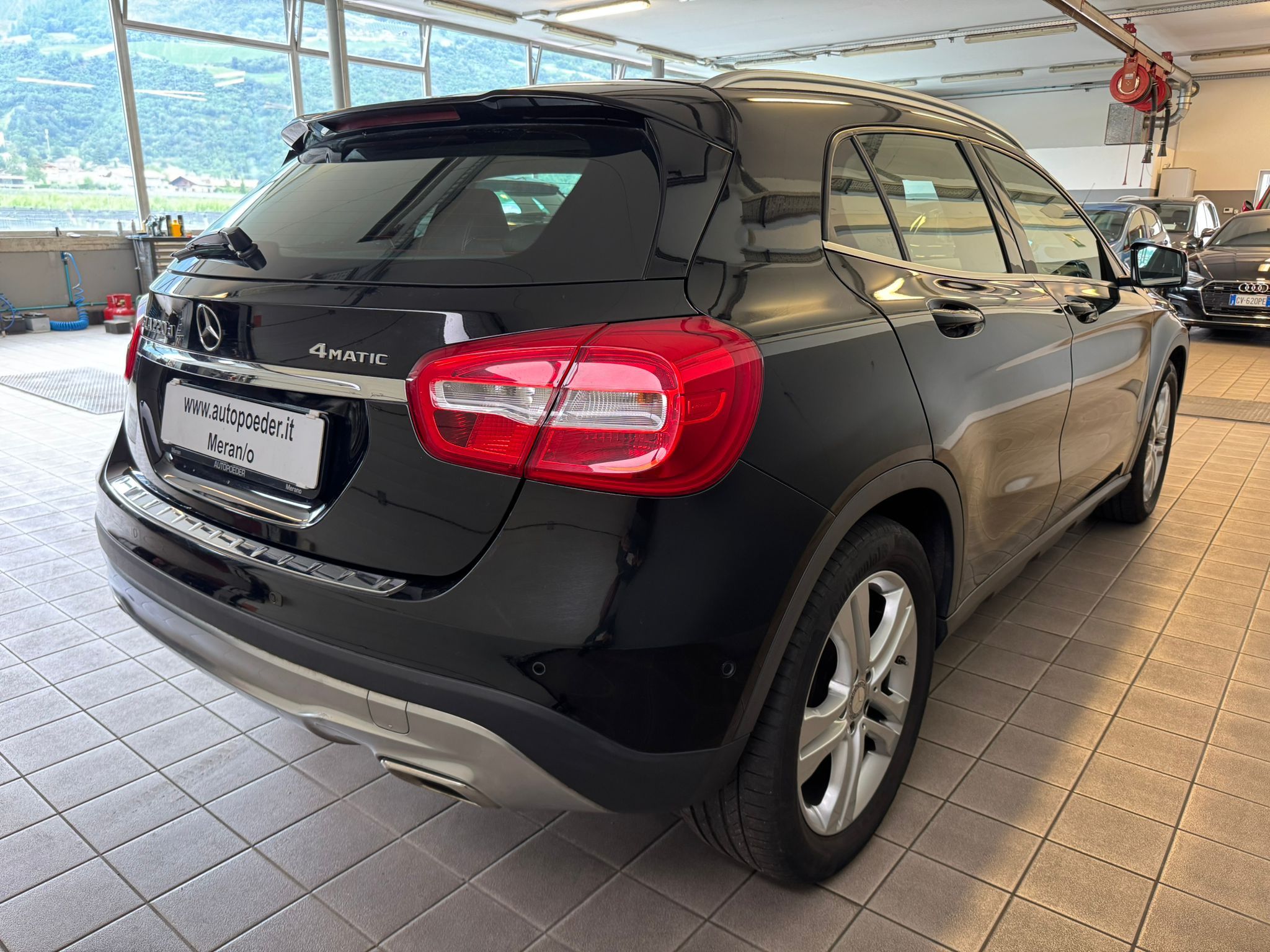 Mercedes GLA 220 Schwarz (3)
