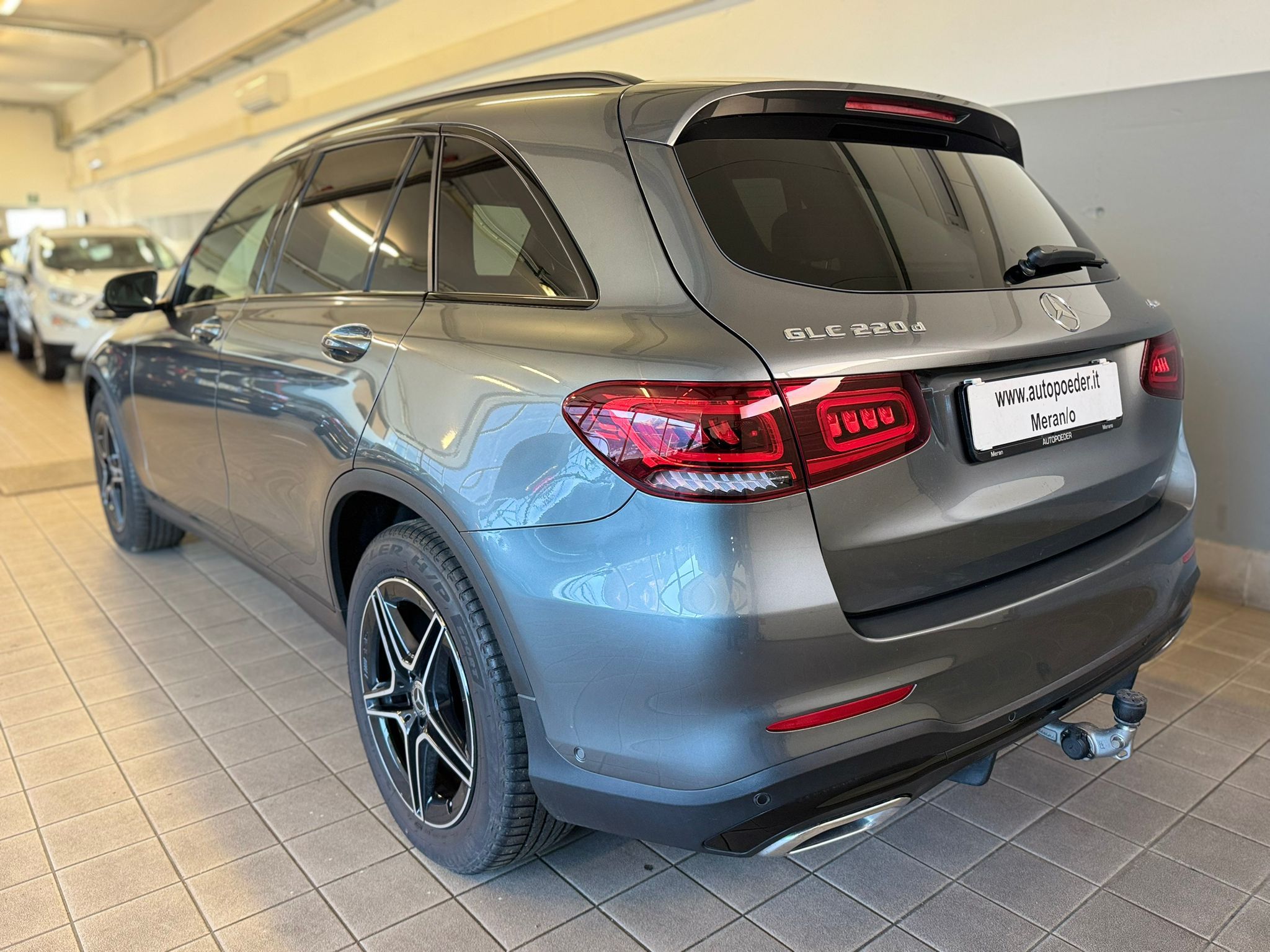 mercedes GLC Hellgrau Gancio (4)