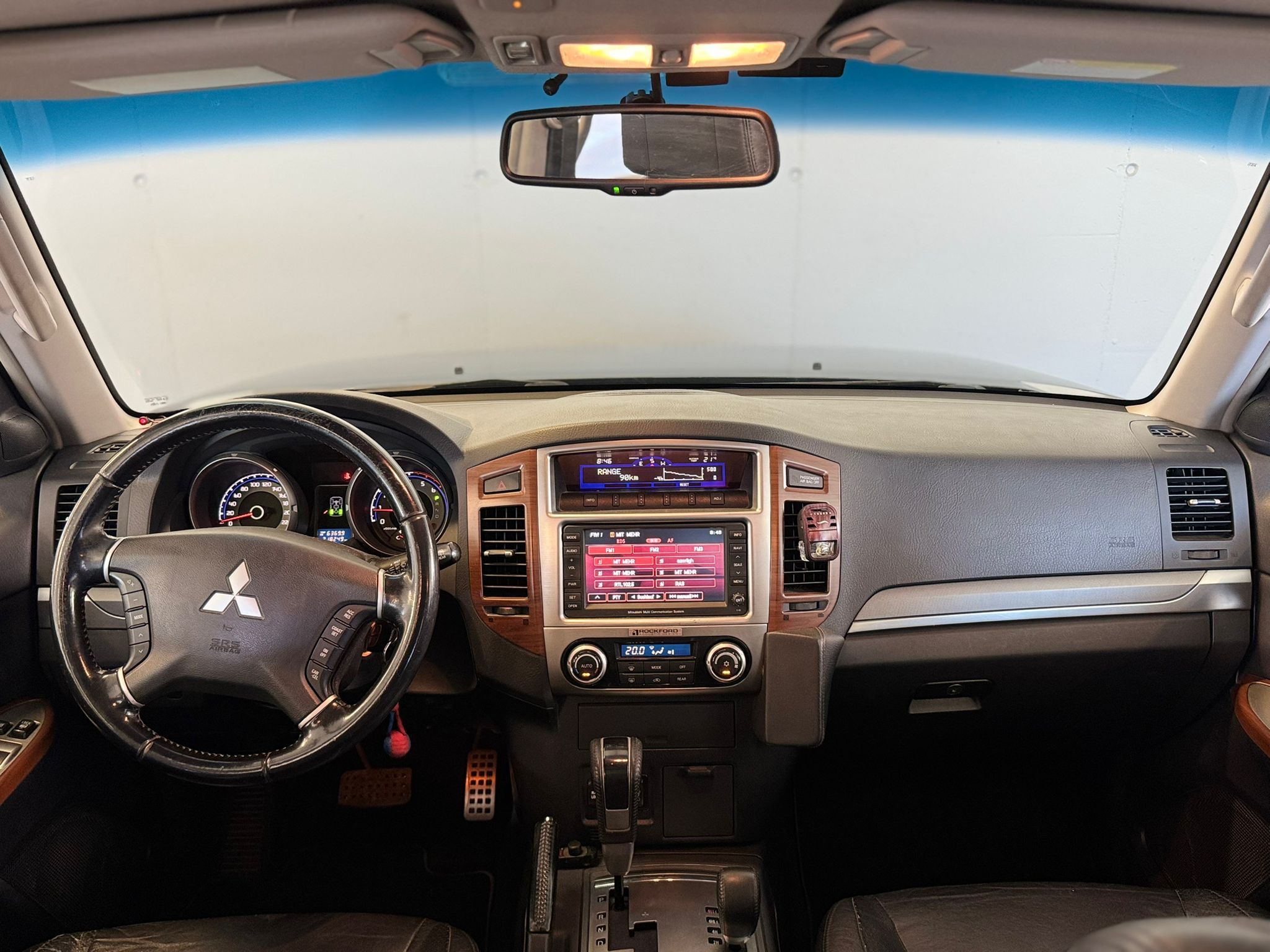 Mitzubishi pajero 3 (14)