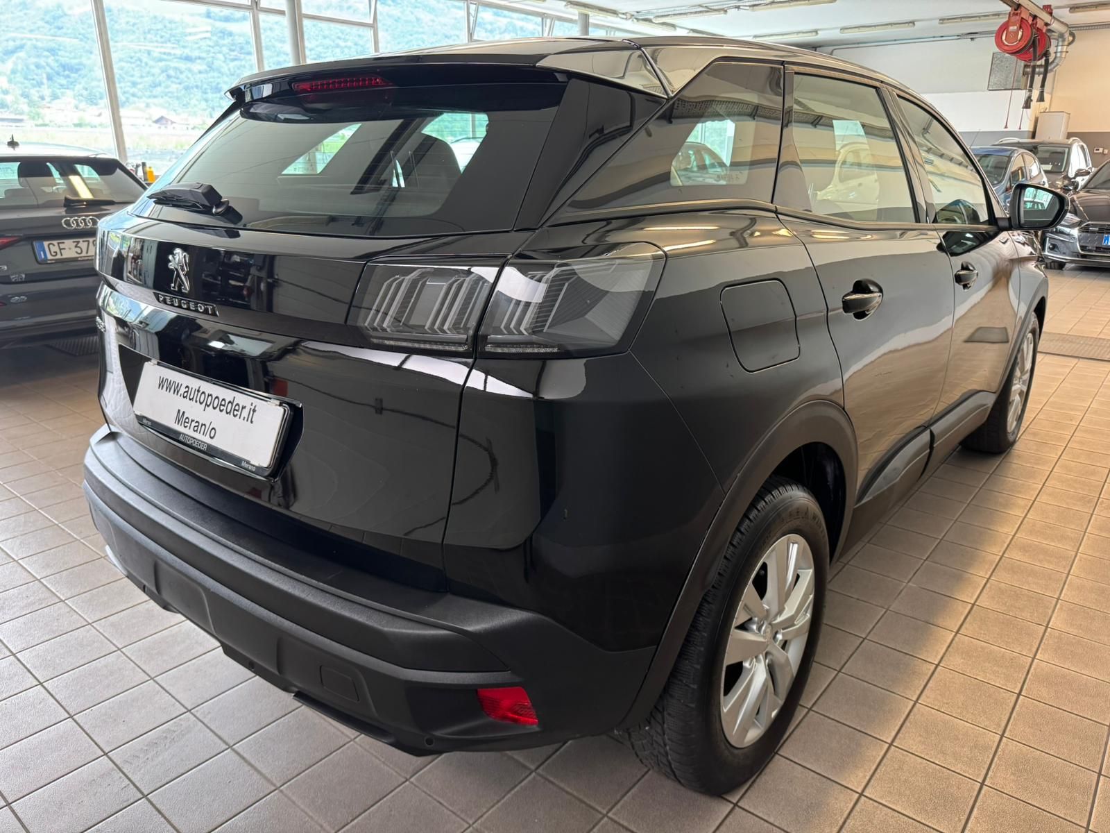 Peugeot 3008 Schwarz (3)