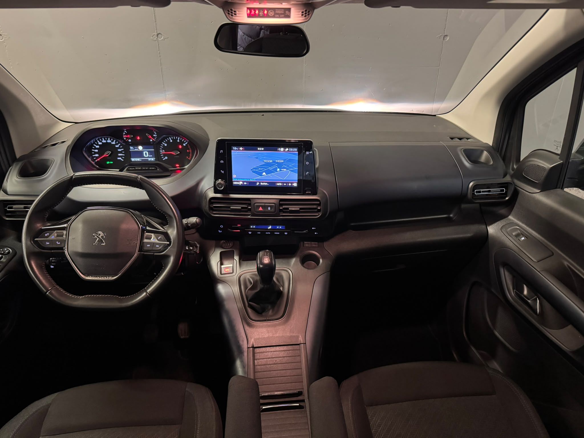 peugeot rifter 1.5hdi allure (17)