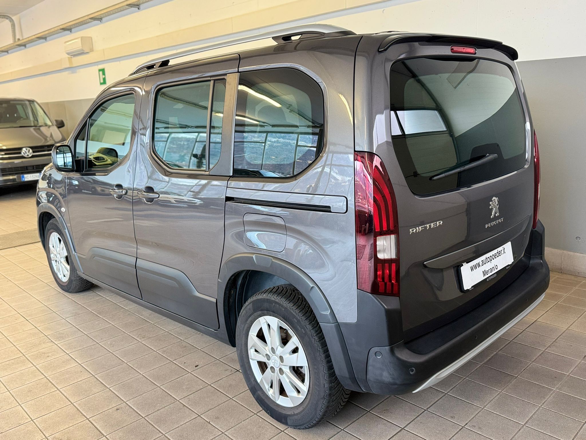 Peugeot rifter grau (3)