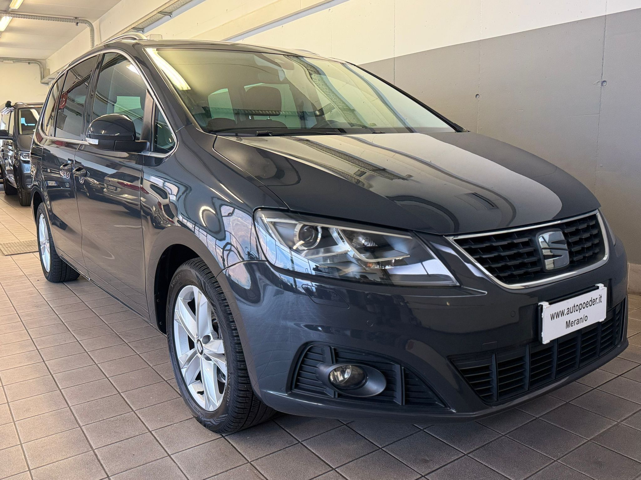 Seat Alhambra 2.0 tdi 4drive (1)