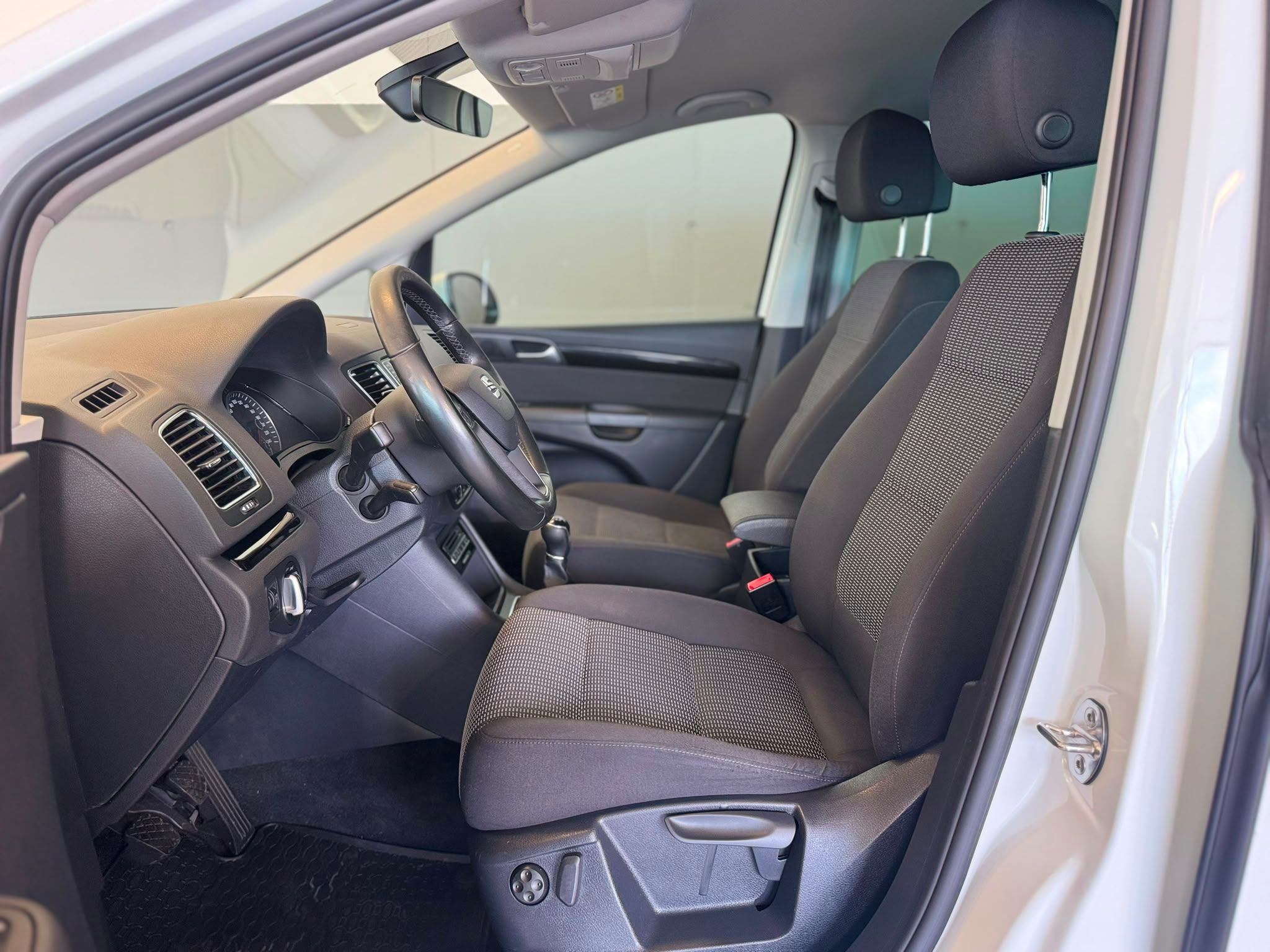 seat alhambra 2.0 tdi tyle (9)