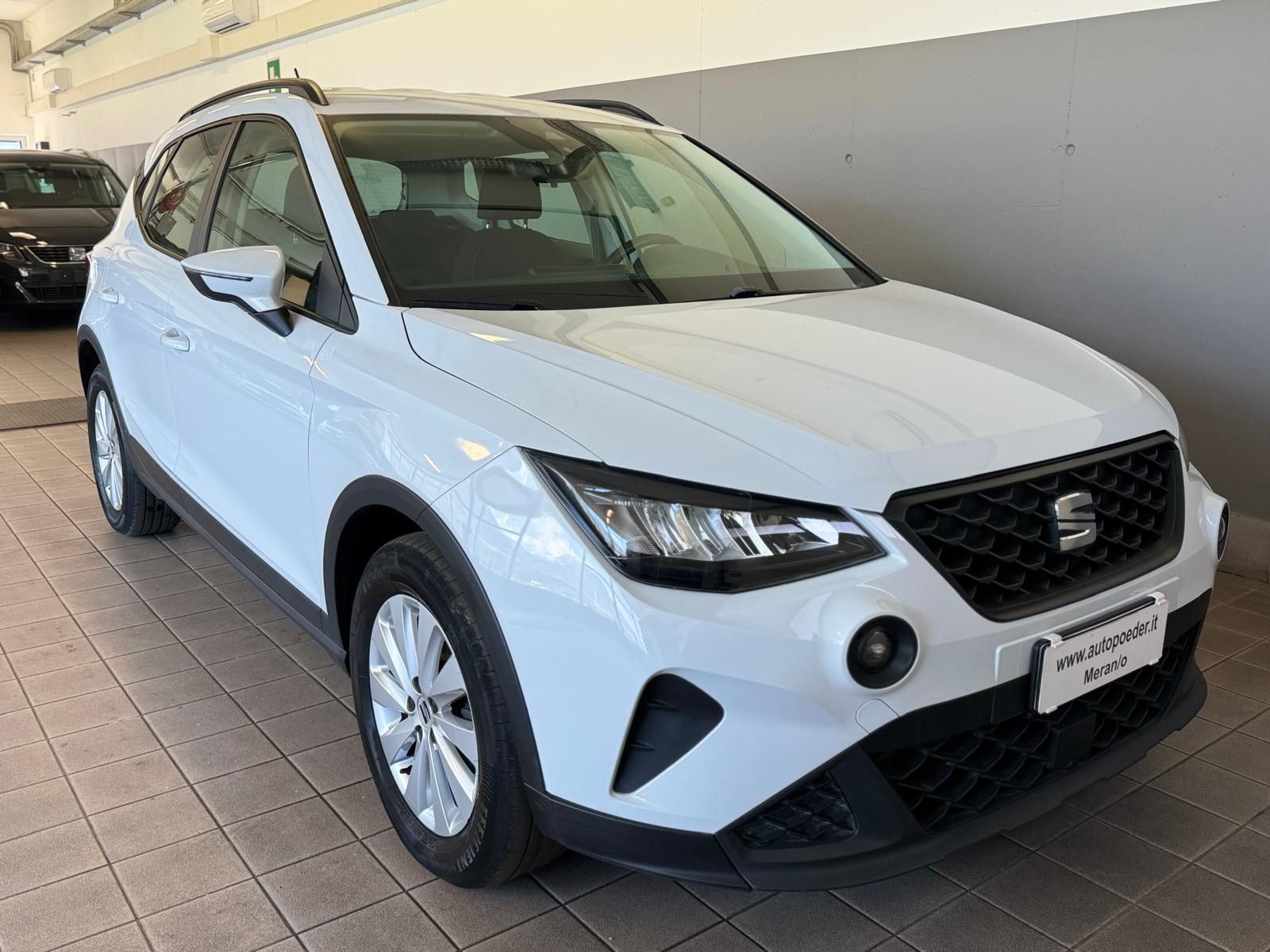 Seat Arona 1.0 weiss 57 (2)