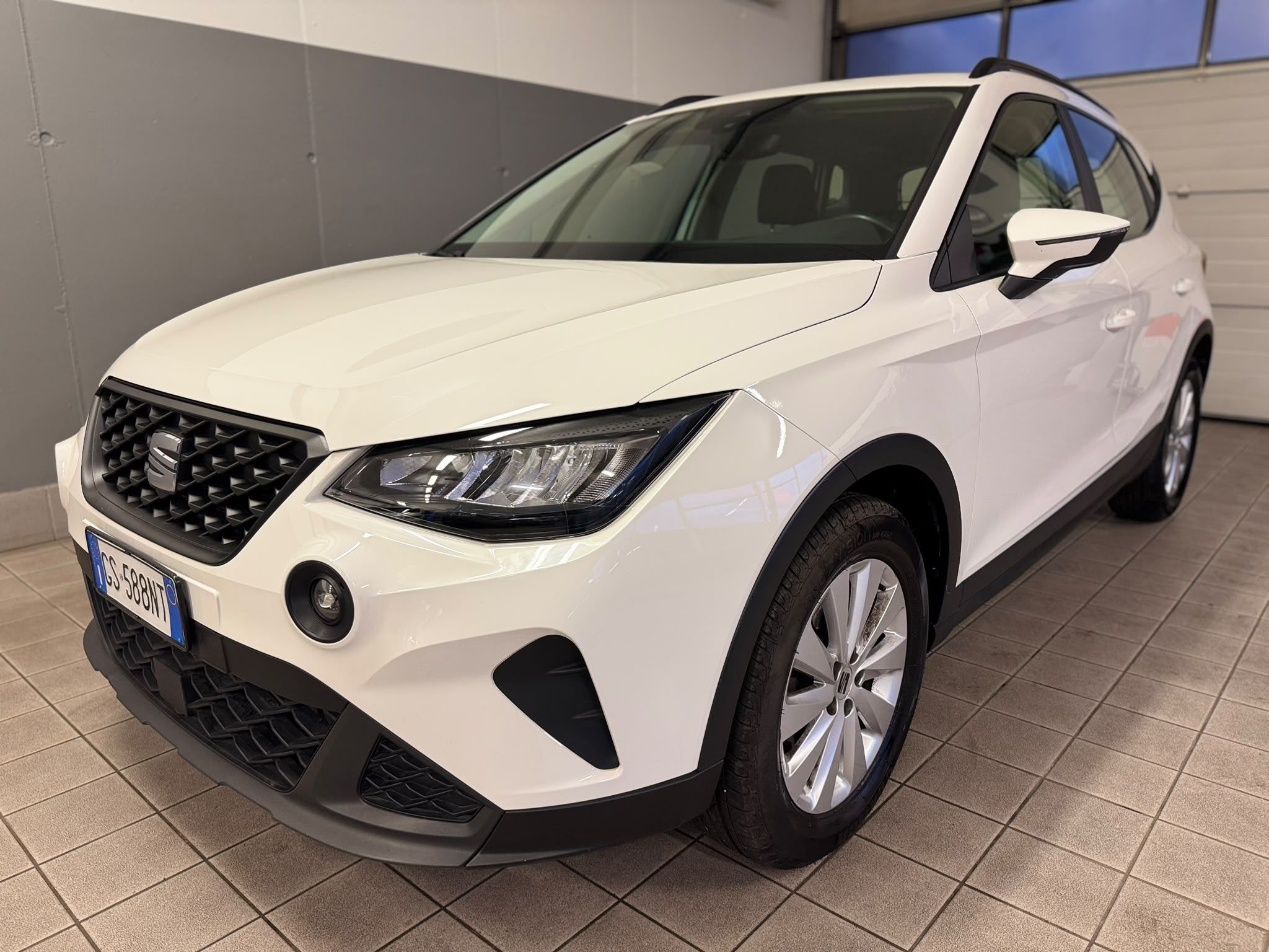 Seat Arona DSG Style weiss (1)