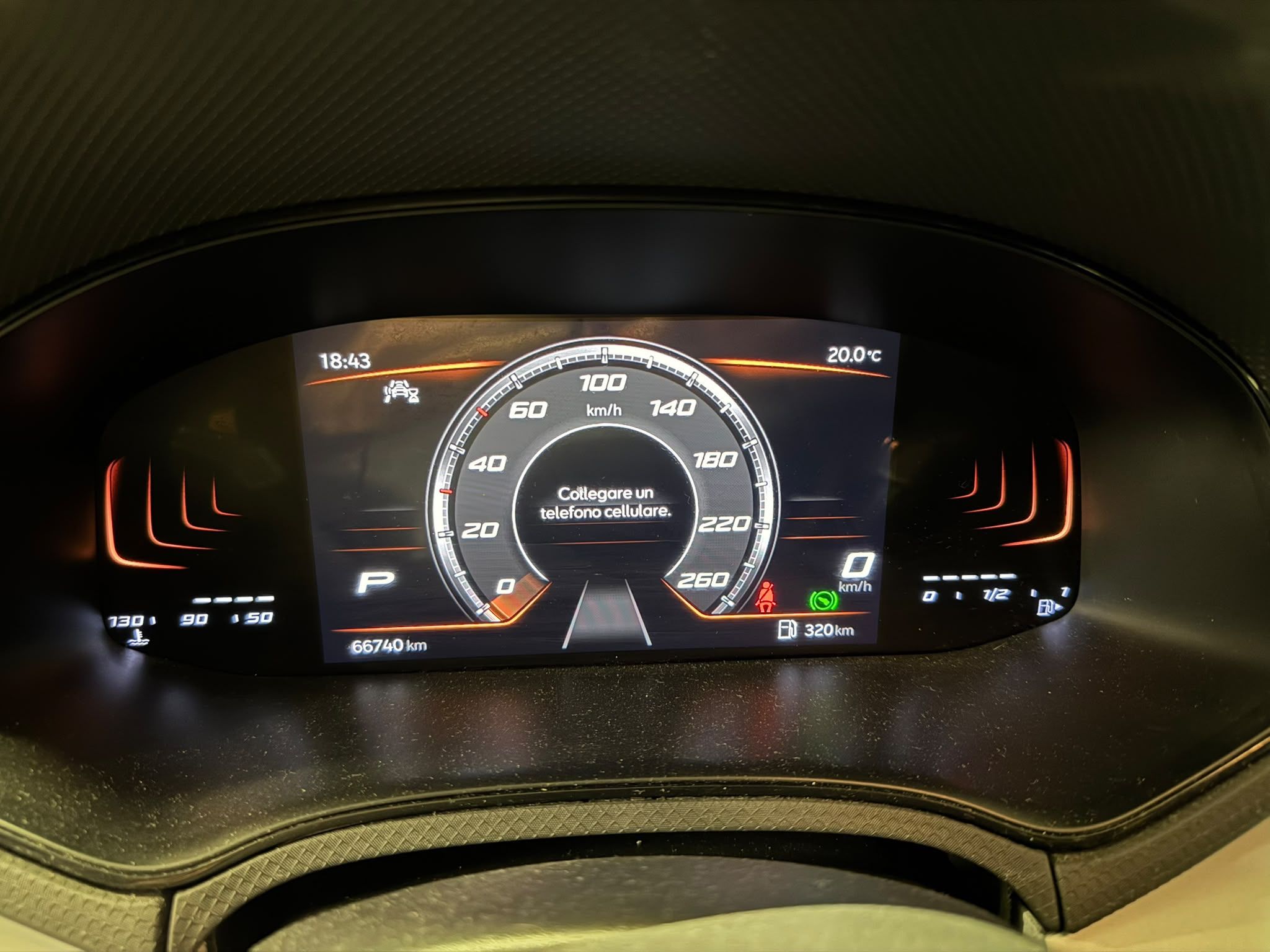 Seat Arona DSG Style weiss (11)