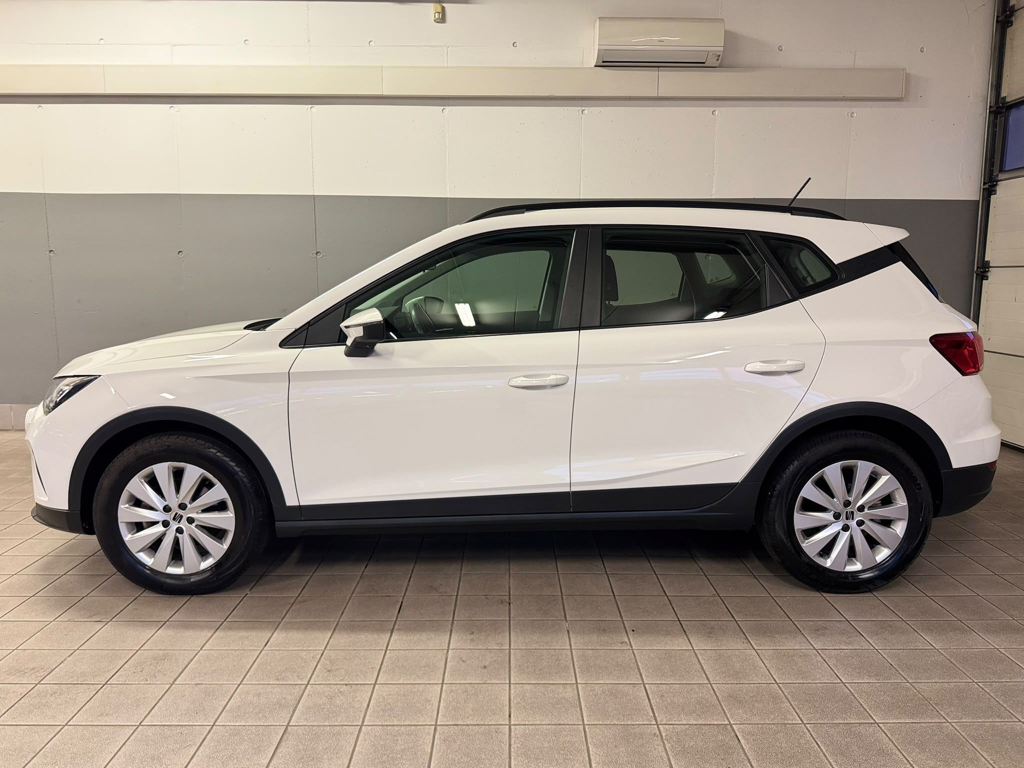 Seat Arona DSG Style weiss (5)