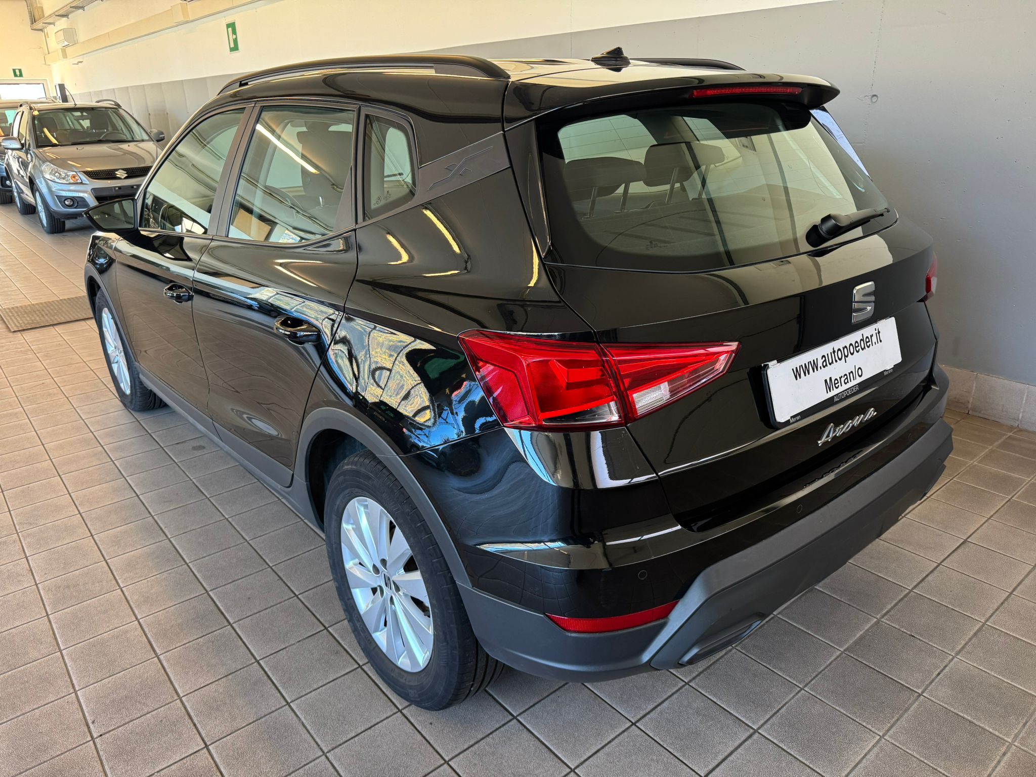 seat arona schwarz 1.0 dsg (4)