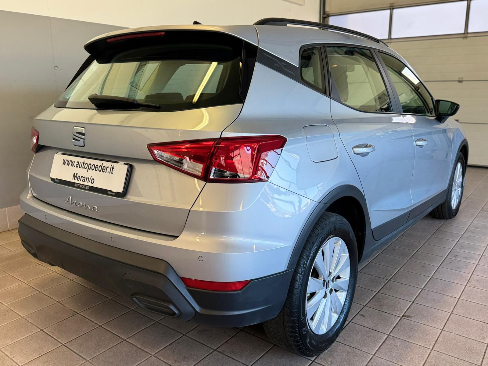 sEAT aRONA SILBER AUTOMATIK (4)