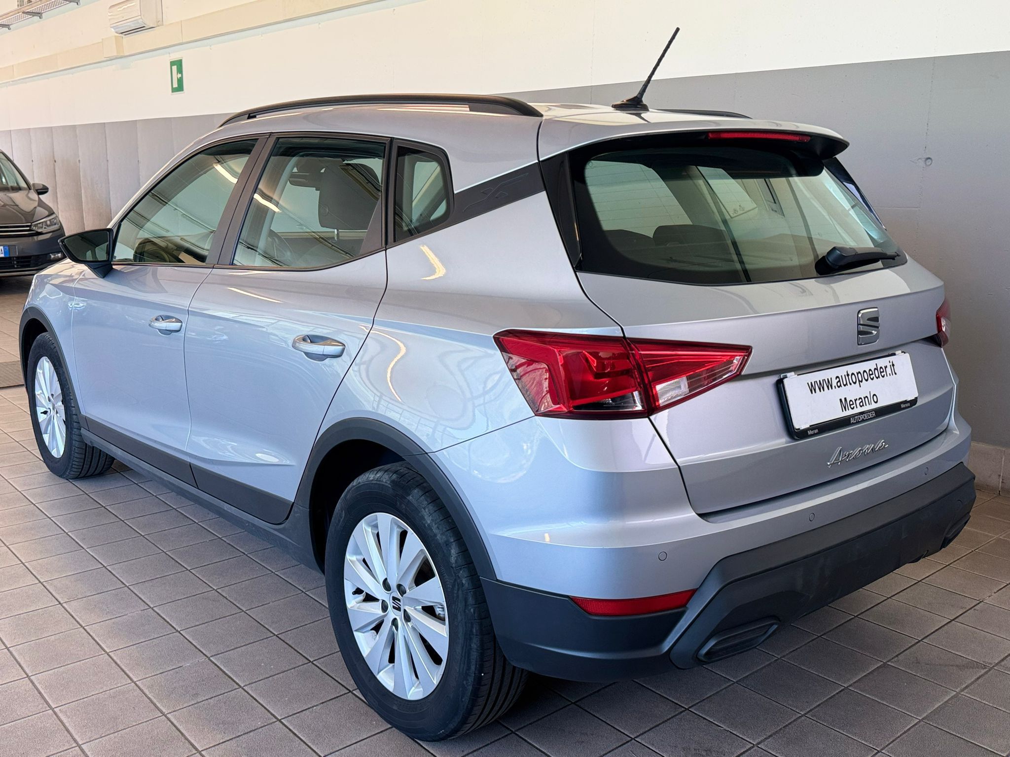 Seat Arona silber dsg (4)
