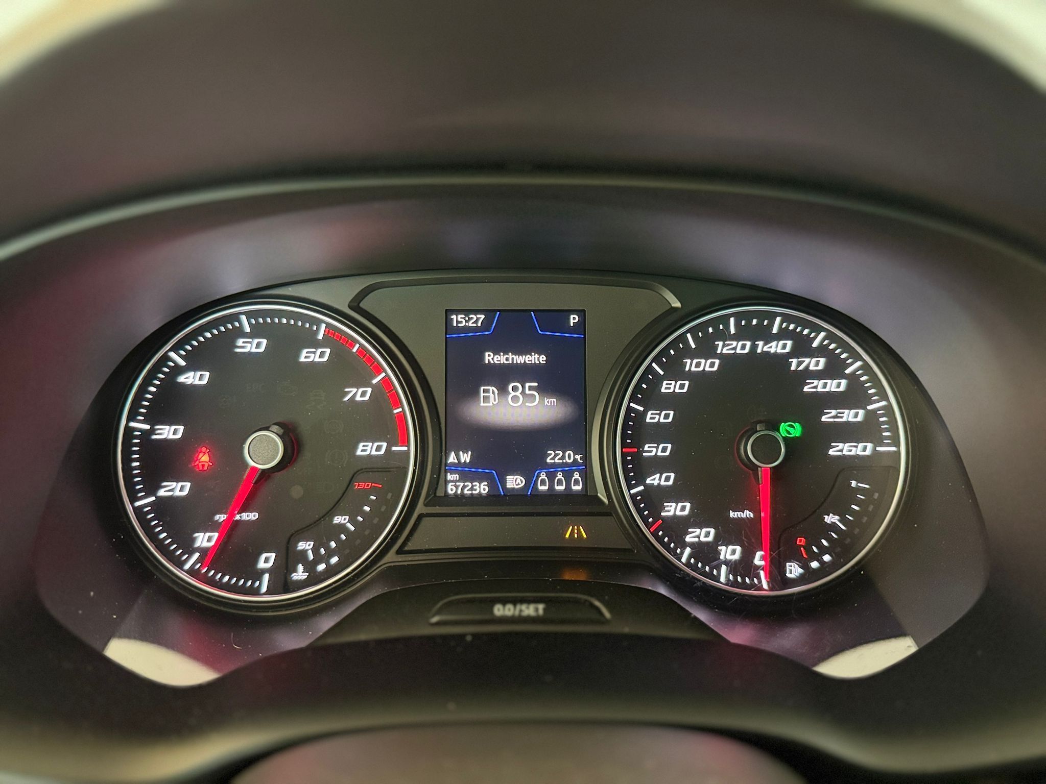 Seat Ateca 2.0tsi frline grau gancio (14)