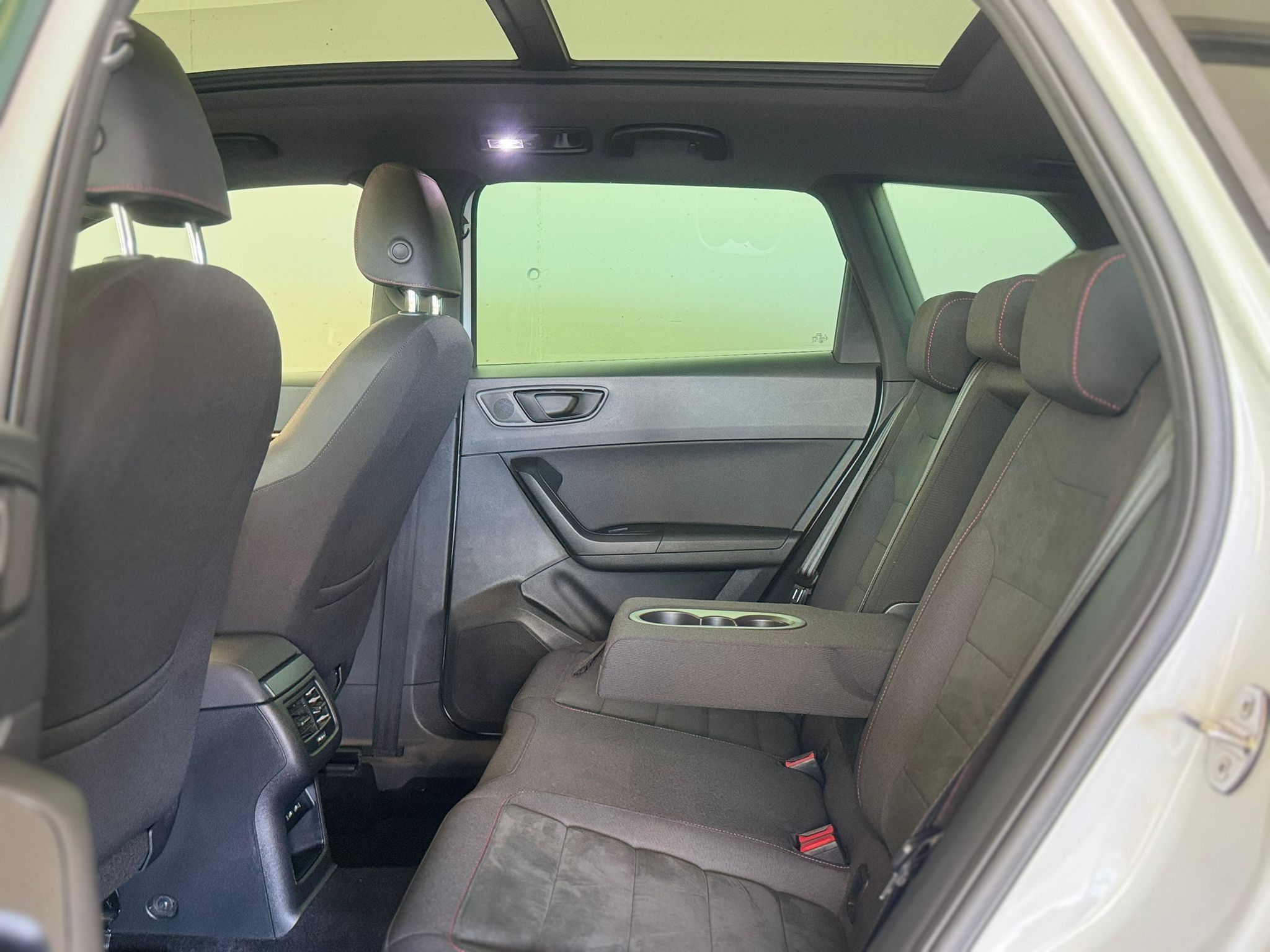 Seat Ateca weiss (10)