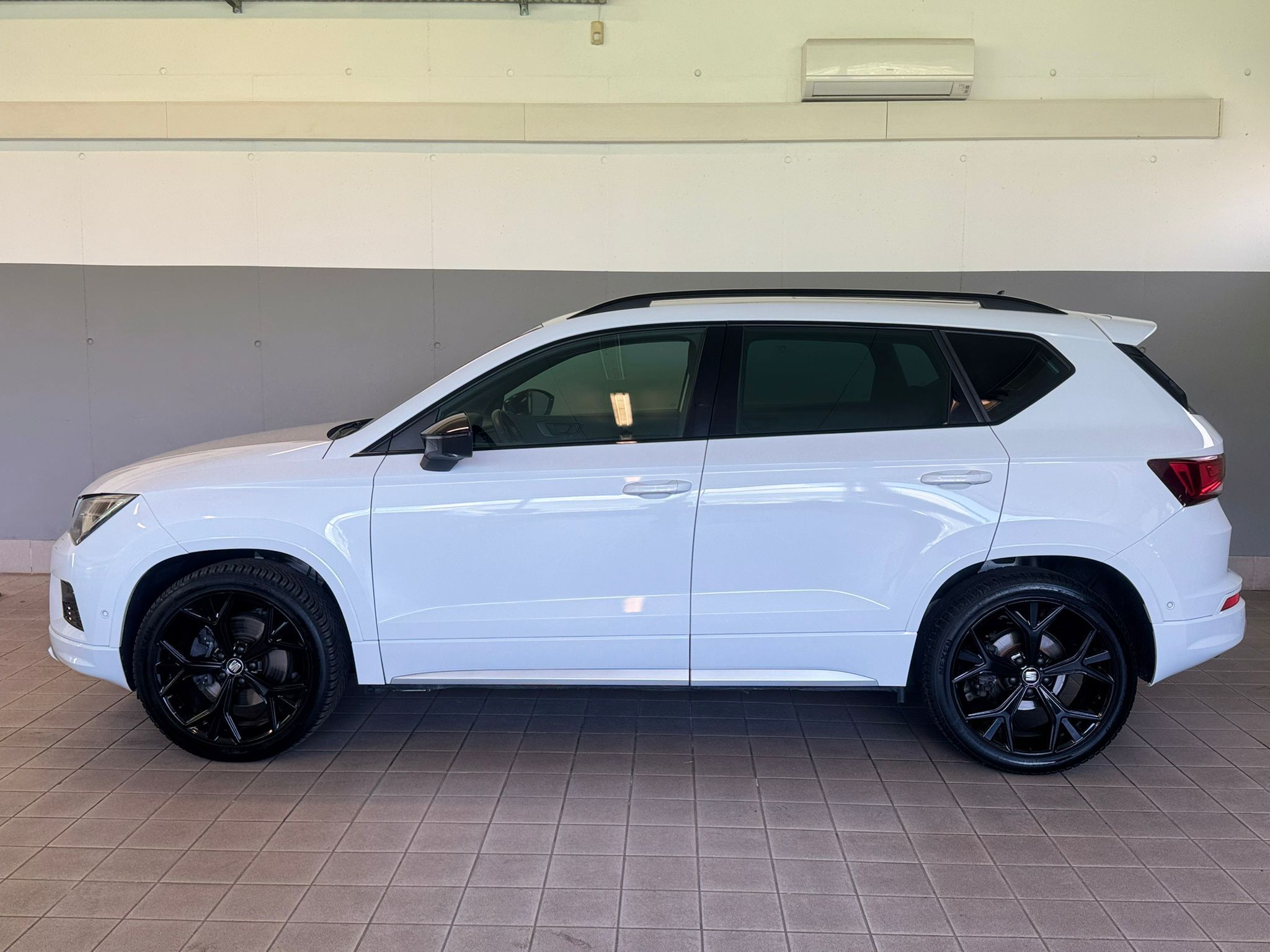 Seat Ateca weiss (7)