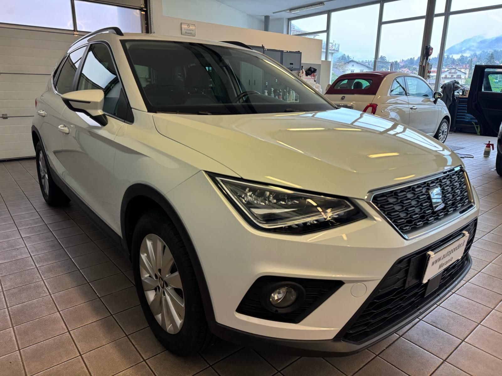 Seat Aurona 1.6 TDI weiss (2)