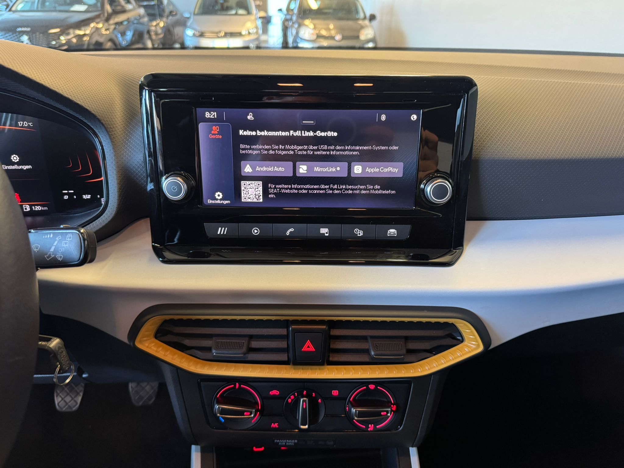 Seat Aurona schwarz 1.0 tsi (11)