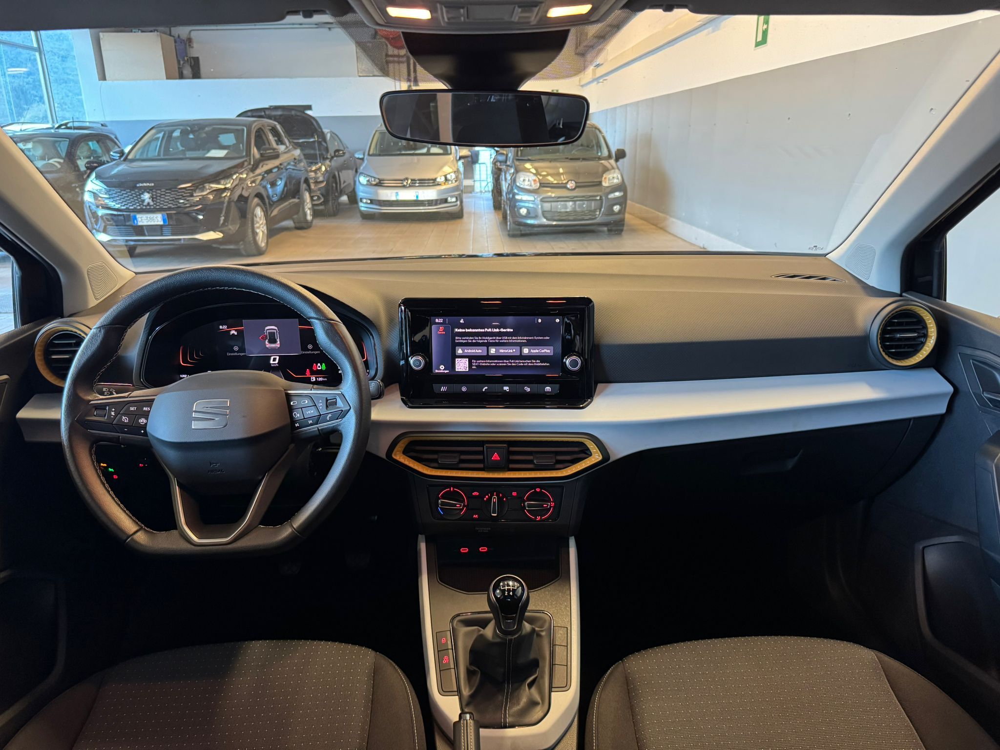 Seat Aurona schwarz 1.0 tsi (15)