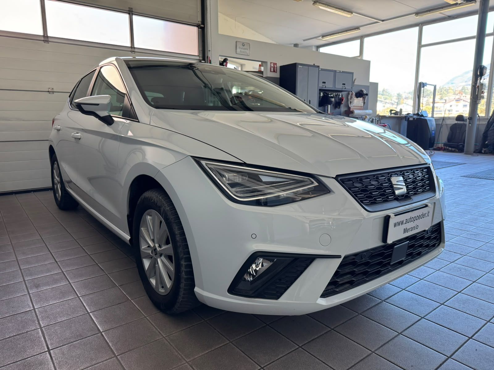 seat ibiza weiss (2)
