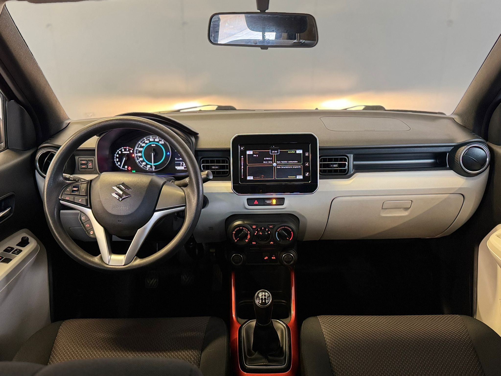 Suzuki ignis 4x4 schwarz (10)