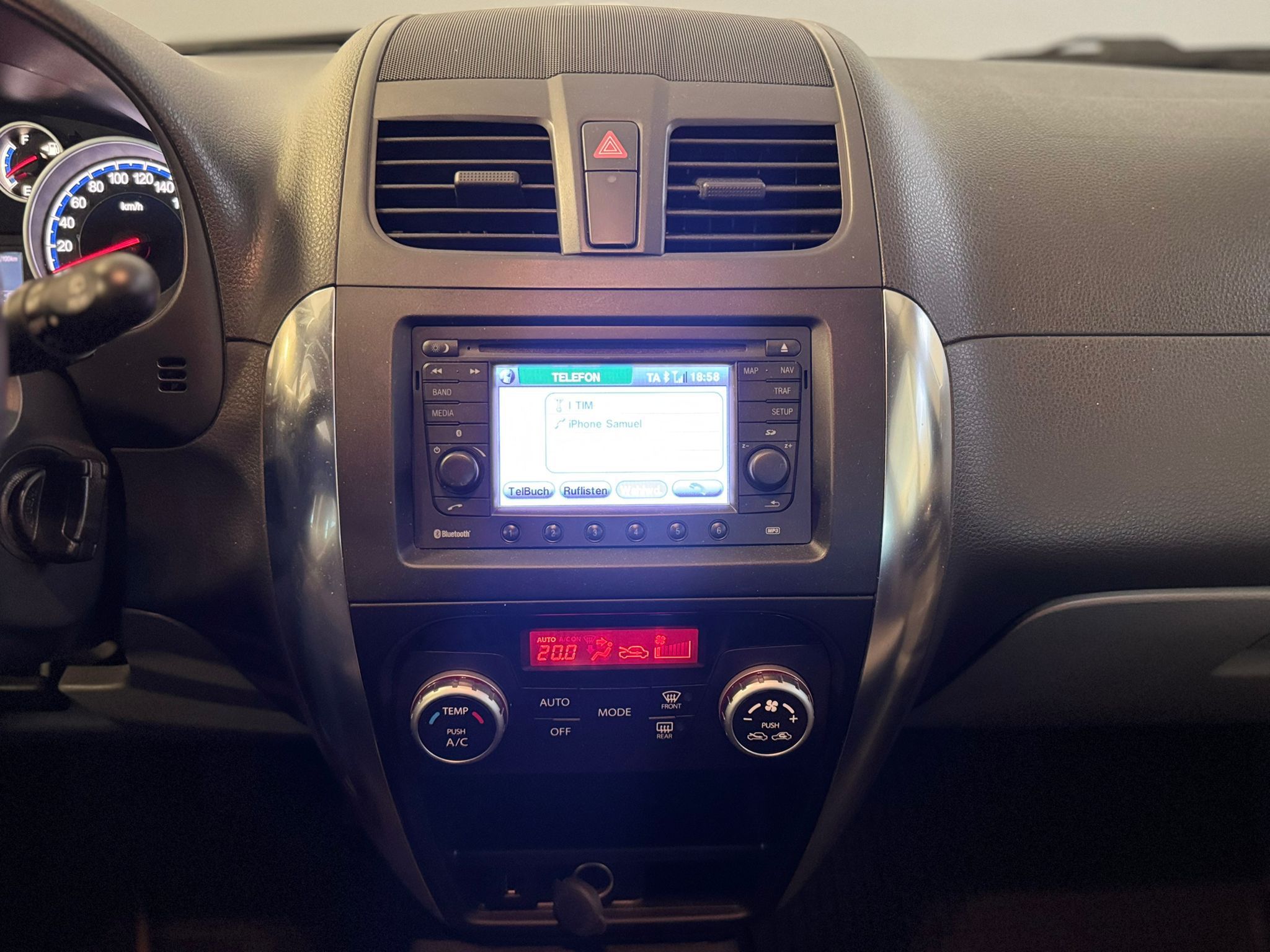 Suzuki sx4 1.6 style 4x4 (12)