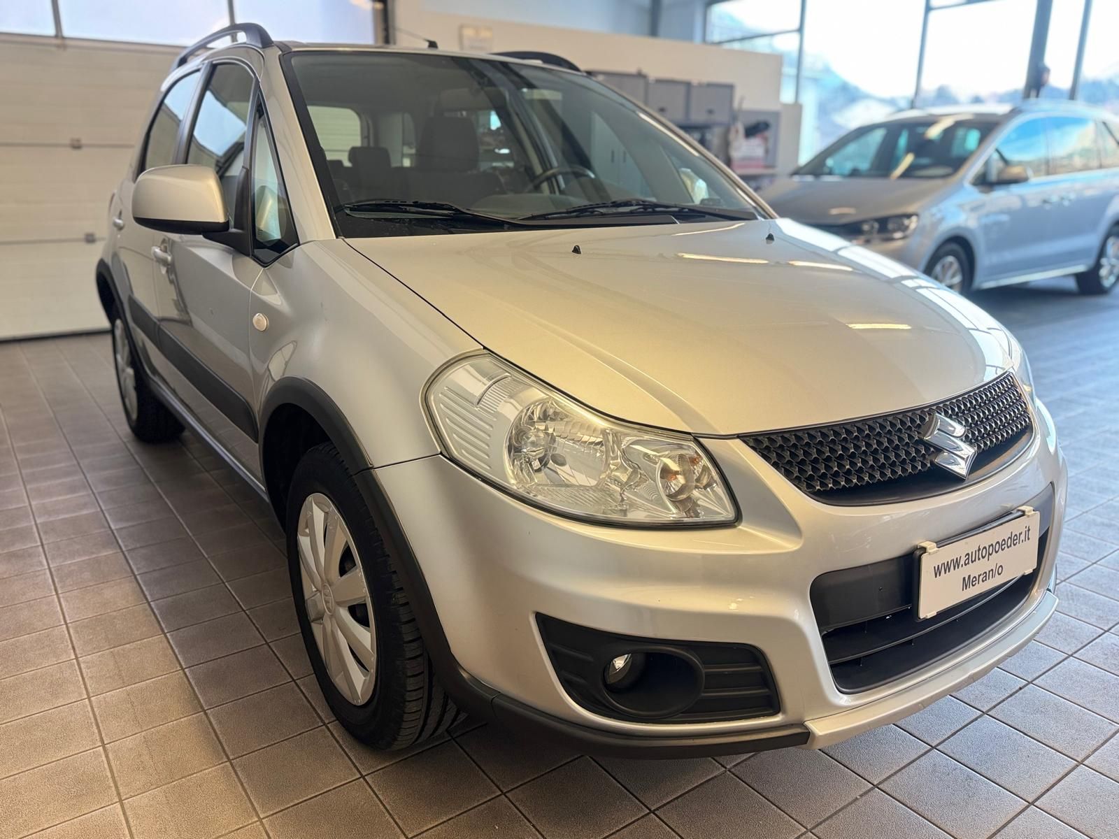 suzuki sx4 silber 4x4 (2)