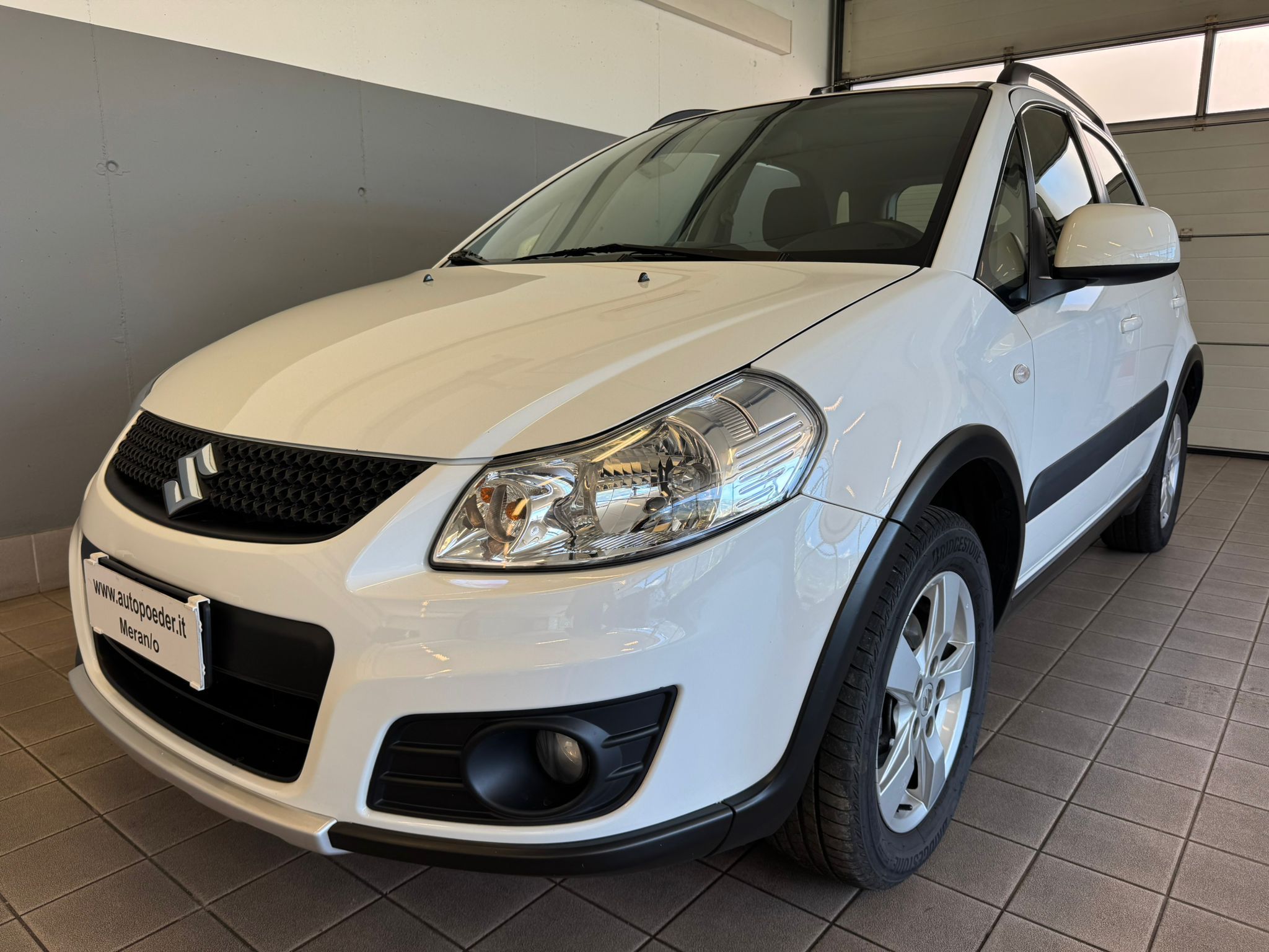 Suzuki sx4 weiss (1)
