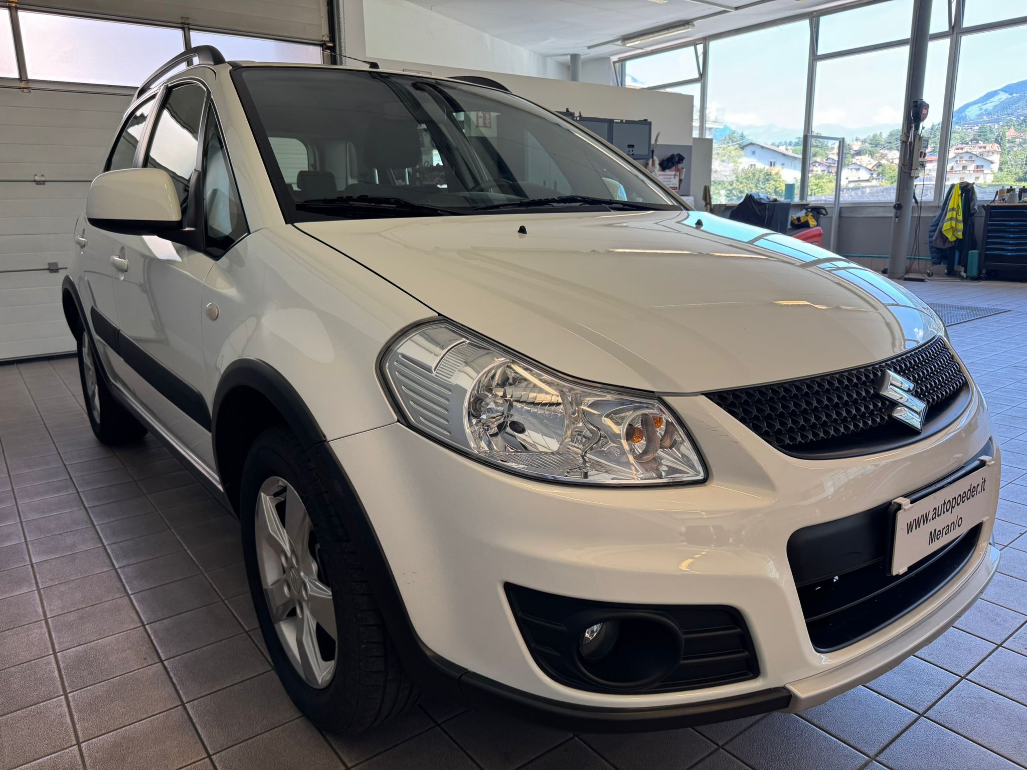 Suzuki sx4 weiss (2)