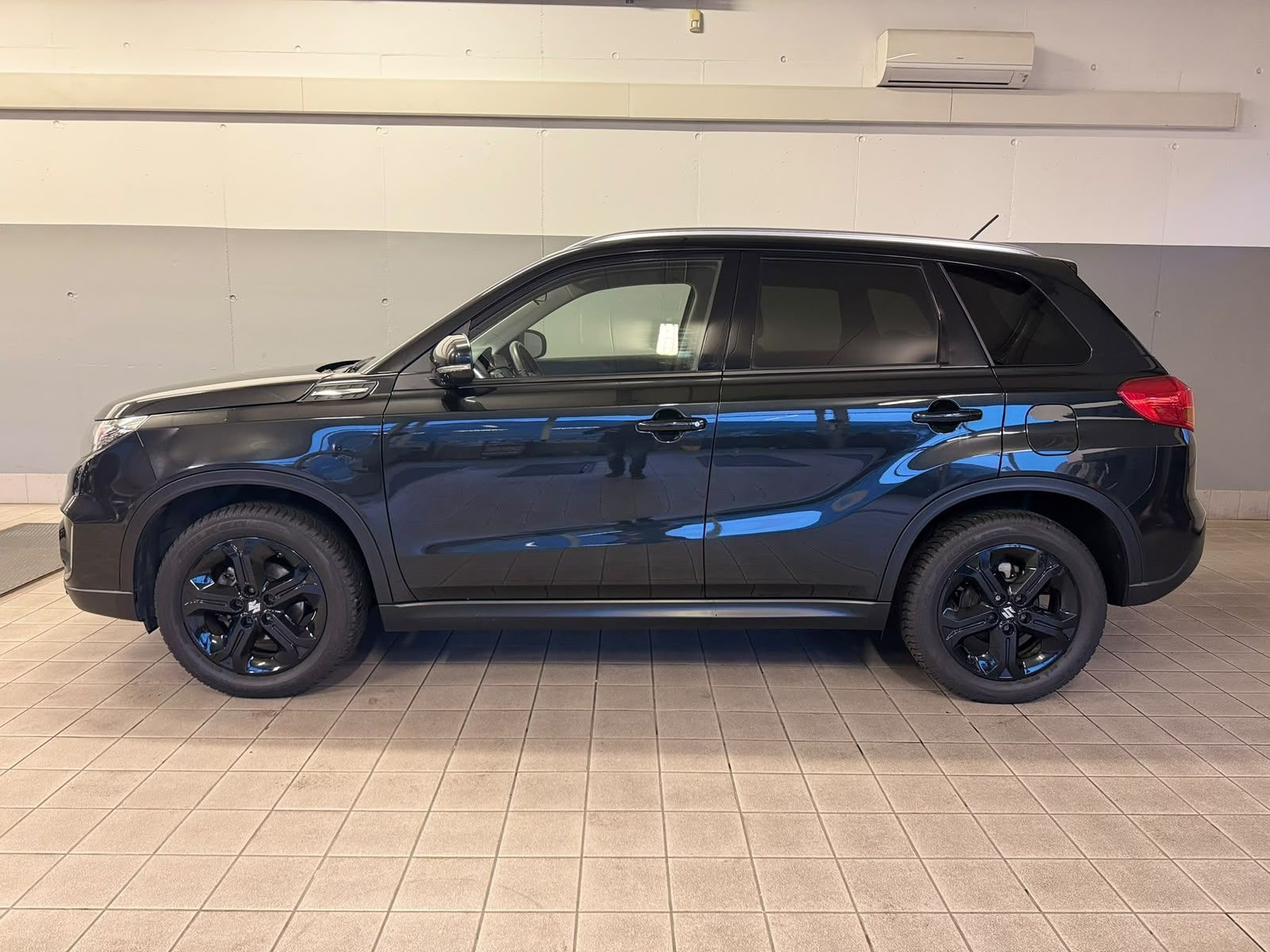 Suzuki vitara (7)
