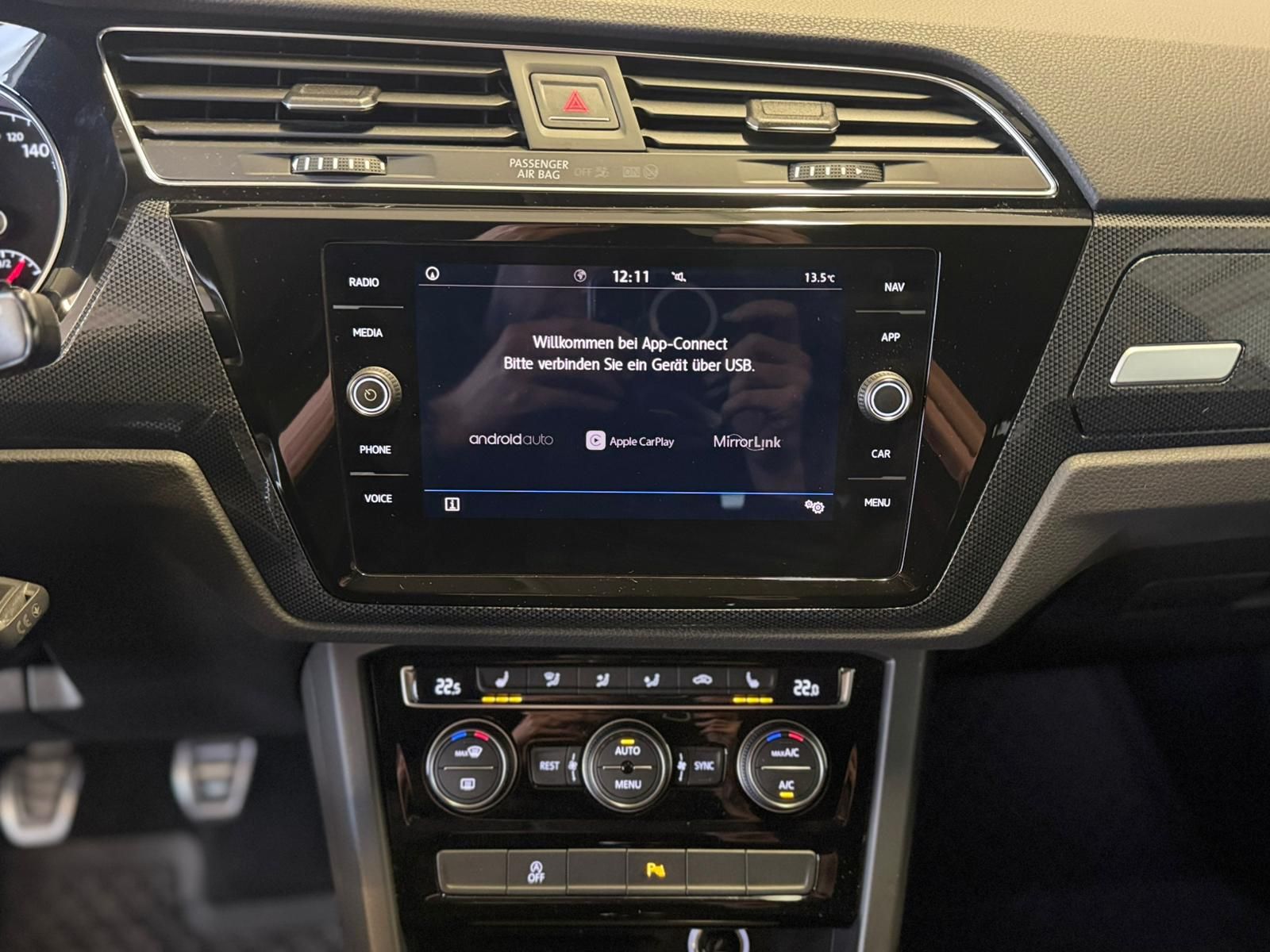 Touran 1.5 TSI Grau (13)