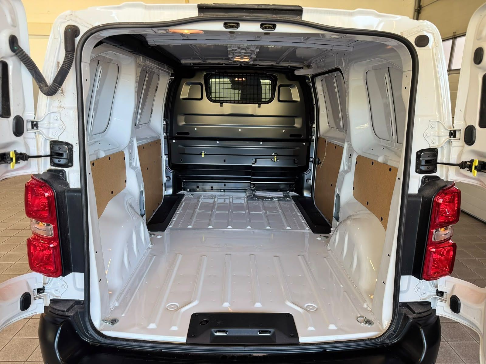 Toyota Proace 1.5d comfort (18)