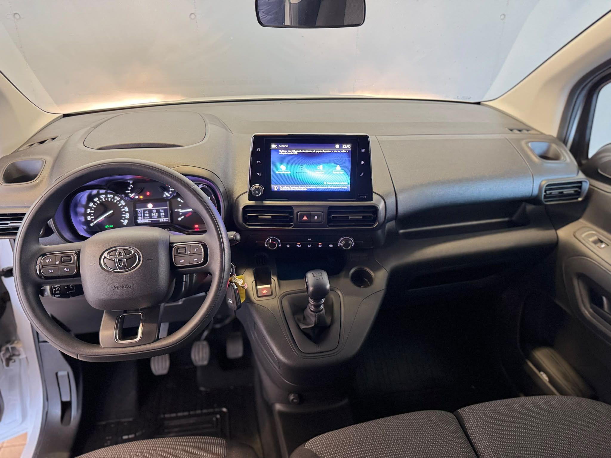 toyota proacecity (14)