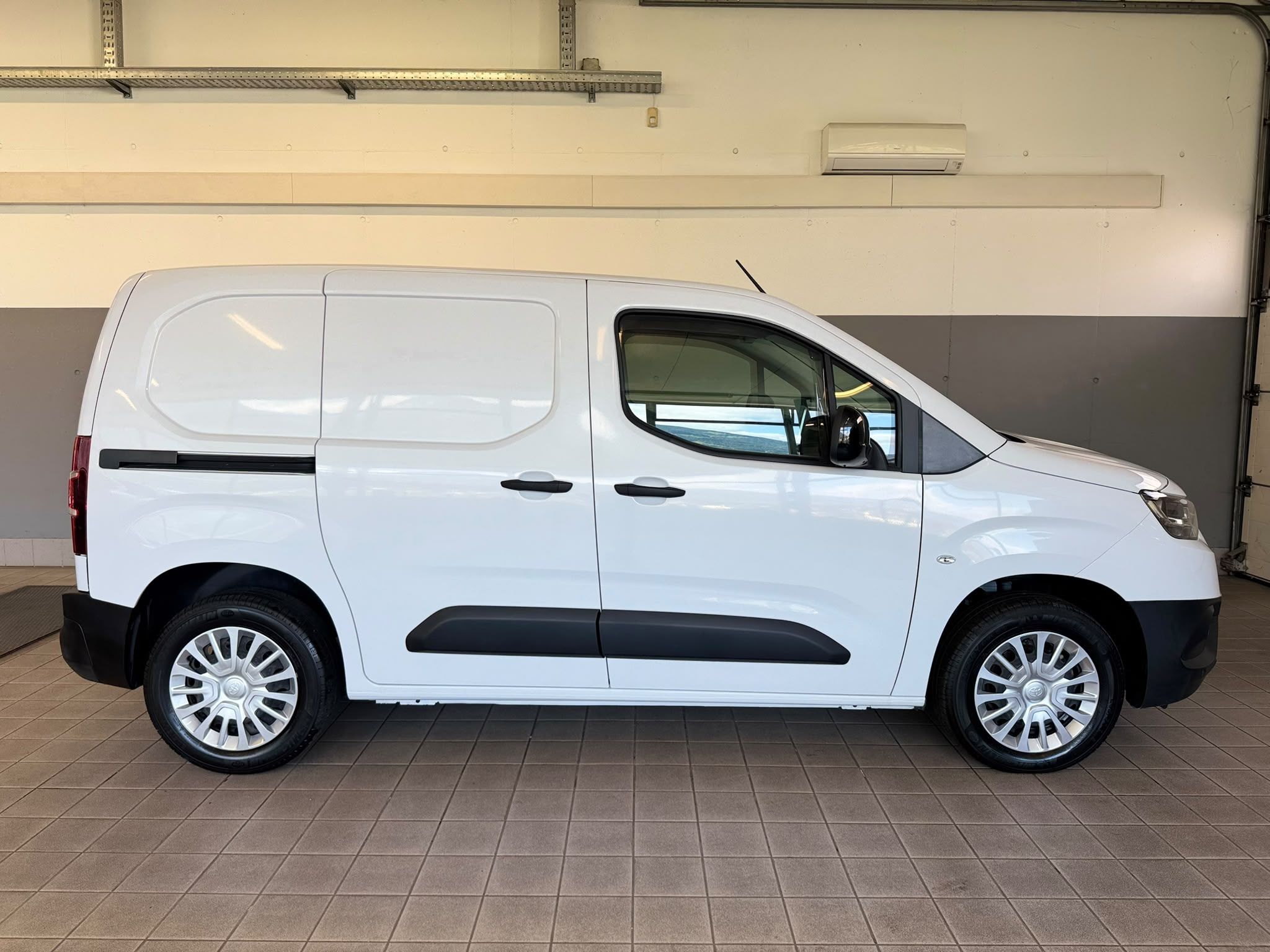 toyota proacecity (5)