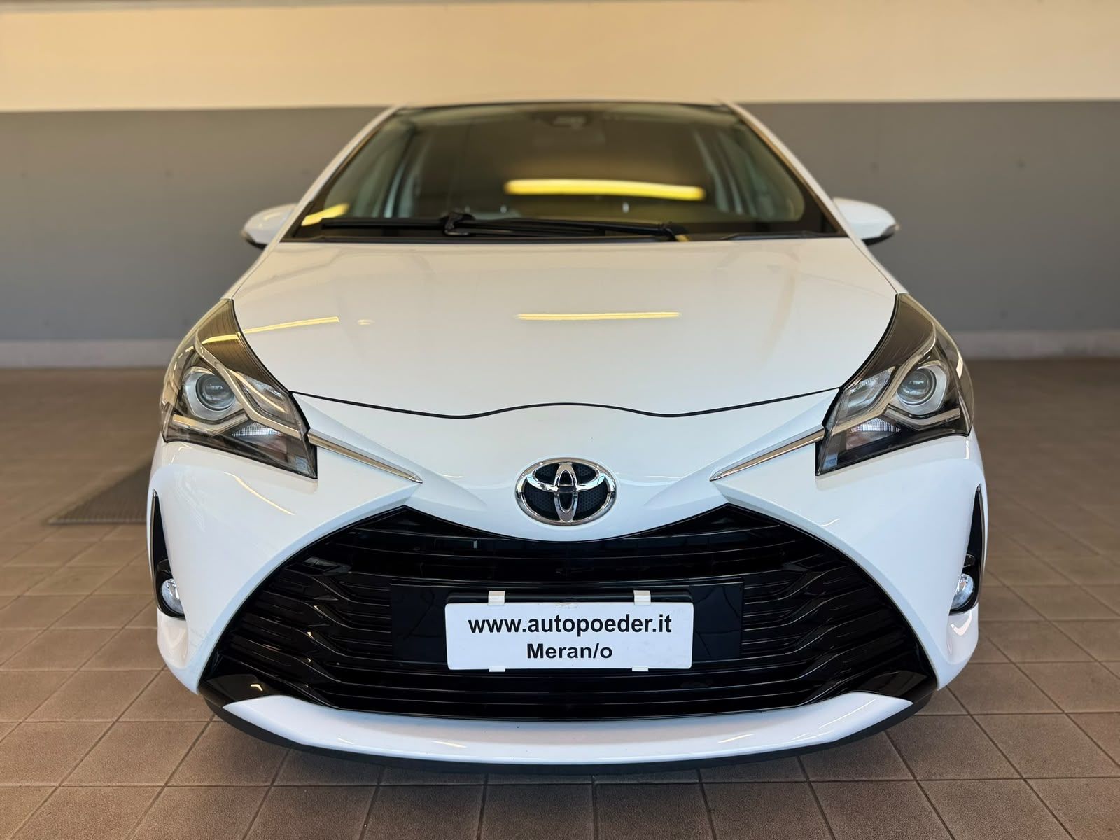 Toyota yaris 1 (5)