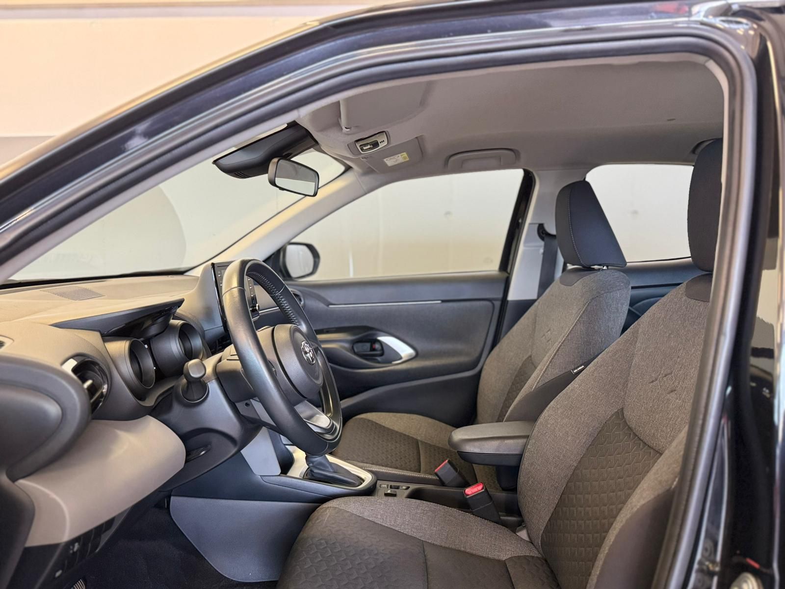 toyota yaris cross hybrid (8)